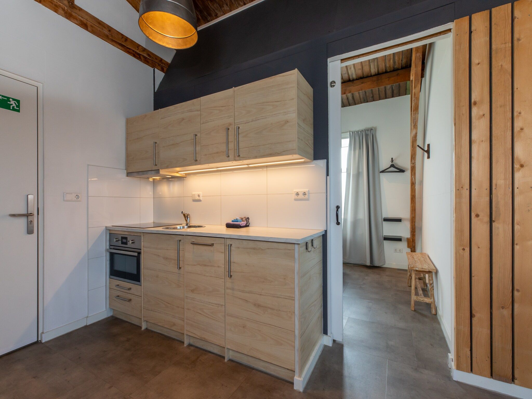 De keuken van Pleinzicht 6c in Koudekerke