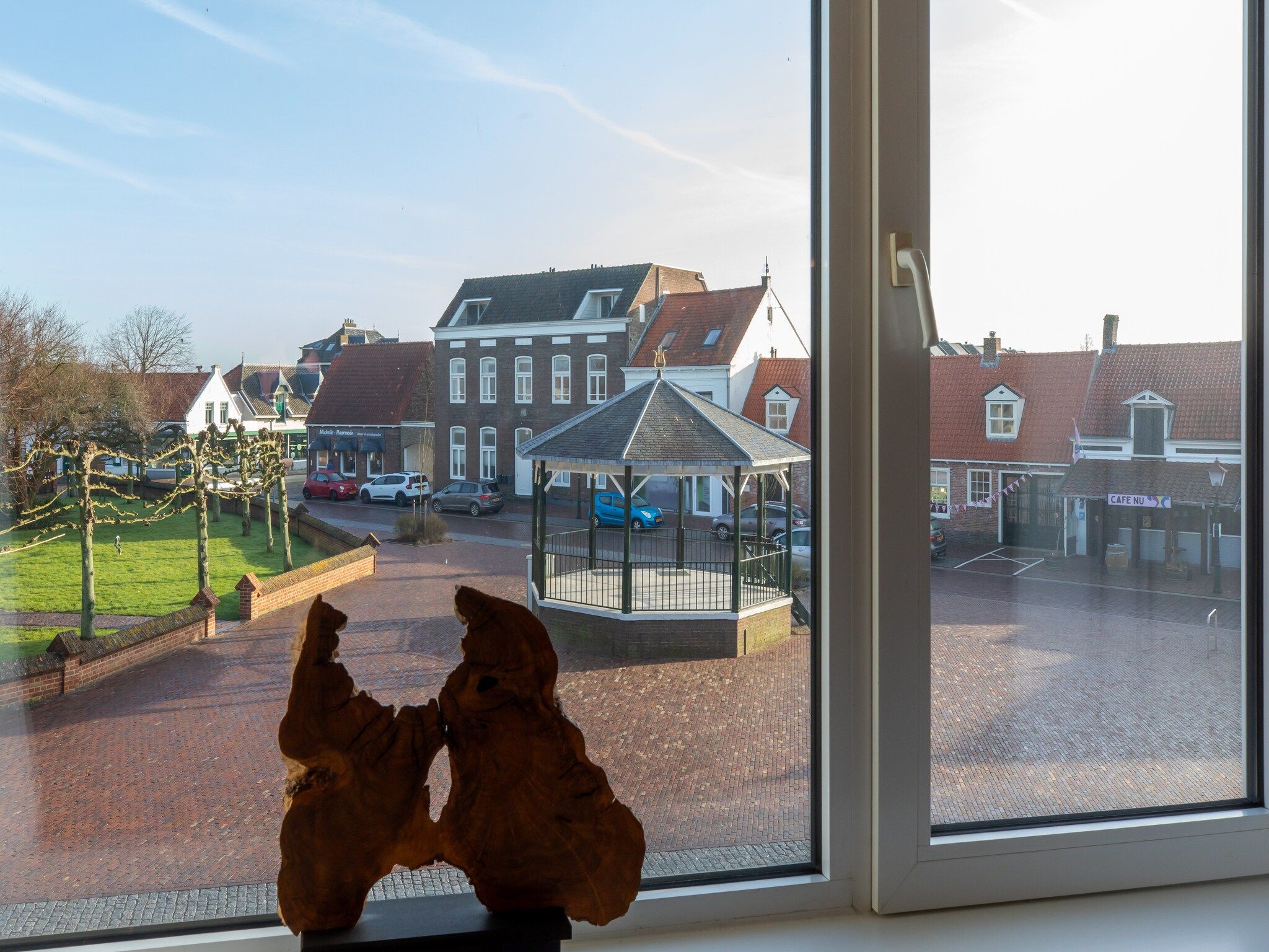 Het uitzicht vanaf Groepsappartement Pleinzicht in Koudekerke