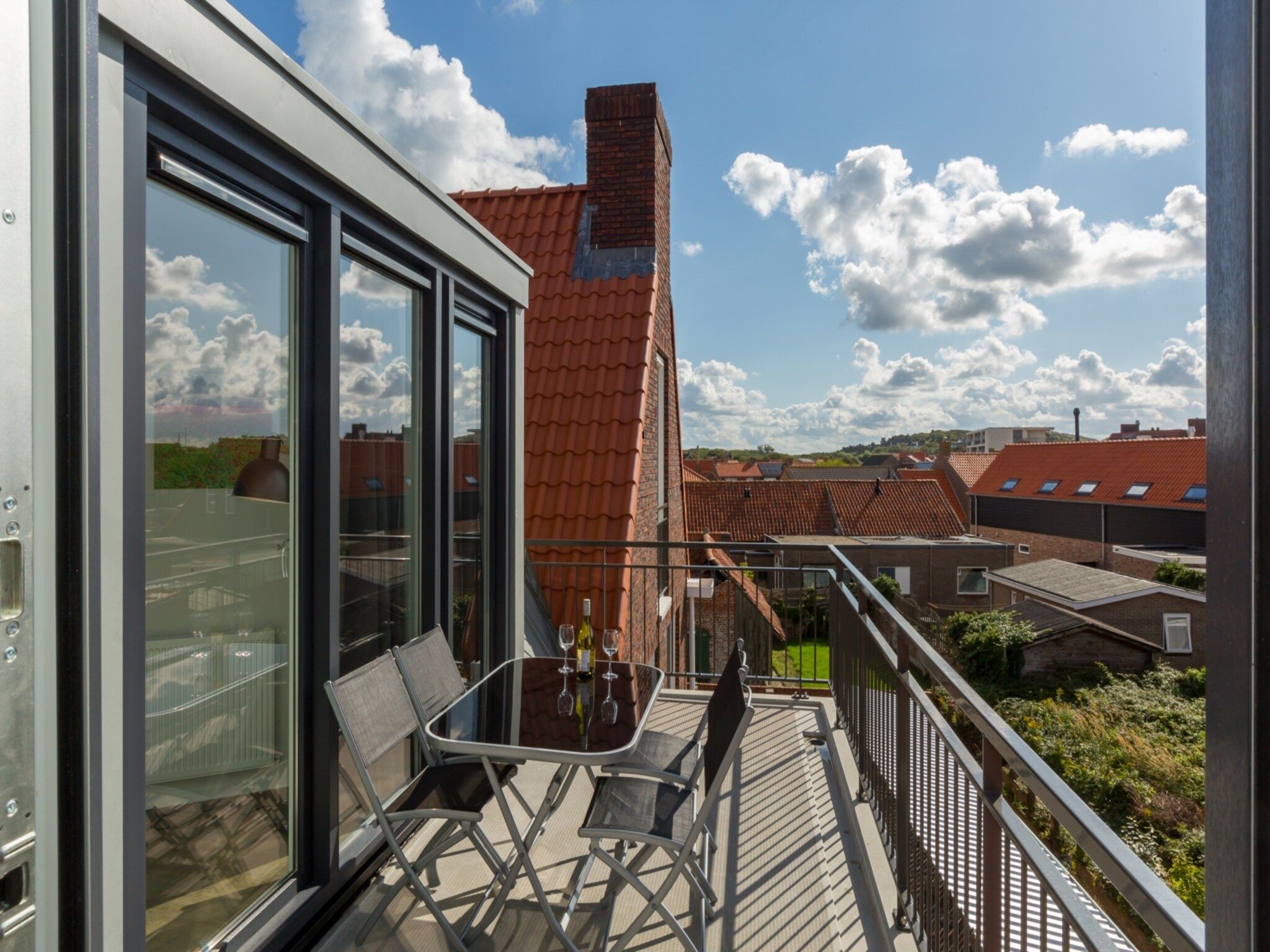 Het terras van Aparthotel Zoutelande - 5 pers luxe appartement in Zoutelande