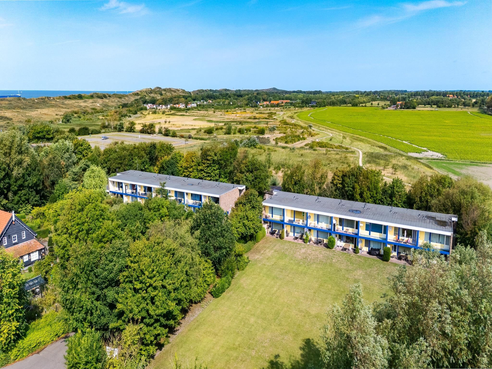 De buitenkant van Appartement Burg van Woelderenlaan in Vlissingen