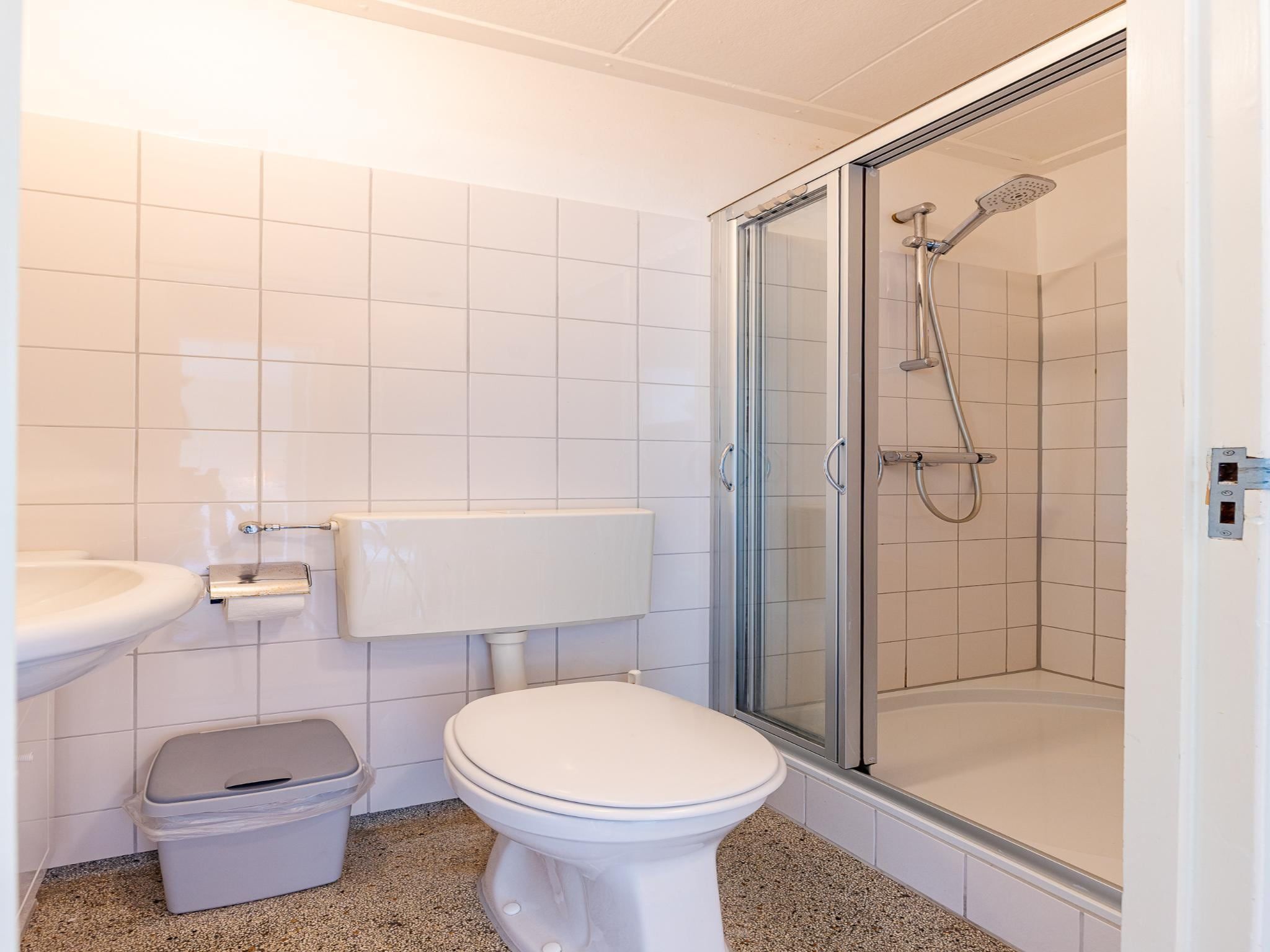 De badkamer van Appartement Burg van Woelderenlaan in Vlissingen