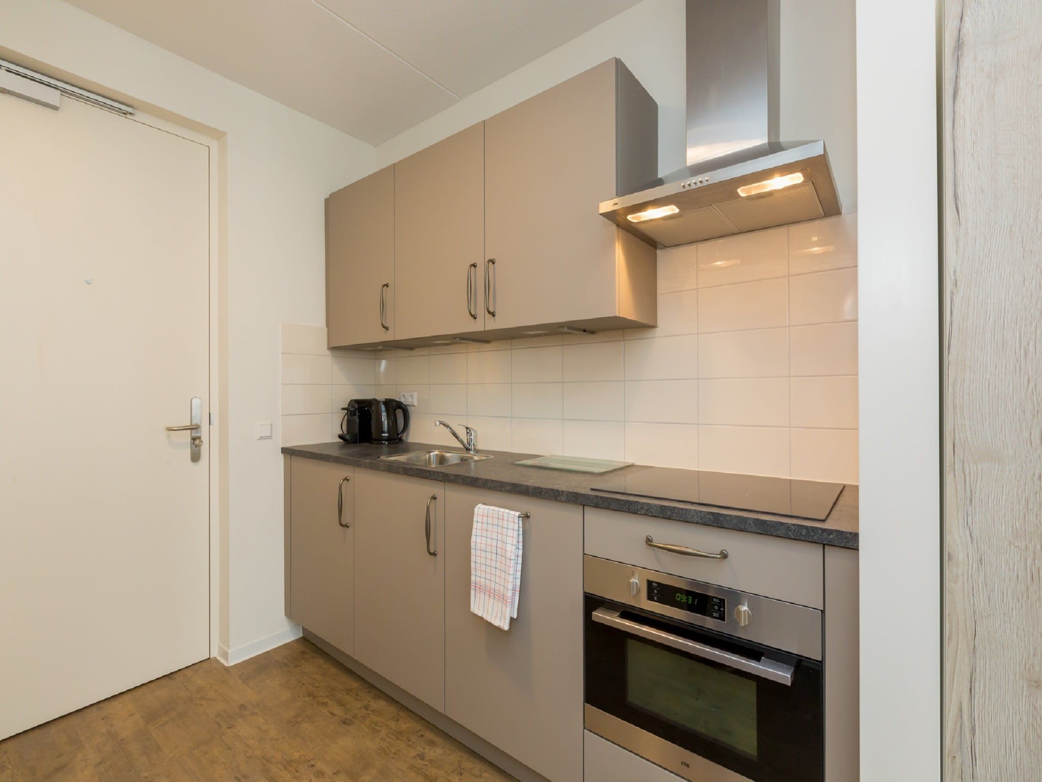 De keuken van Aparthotel Zoutelande - 2 pers luxe studio - huisdier in Zoutelande