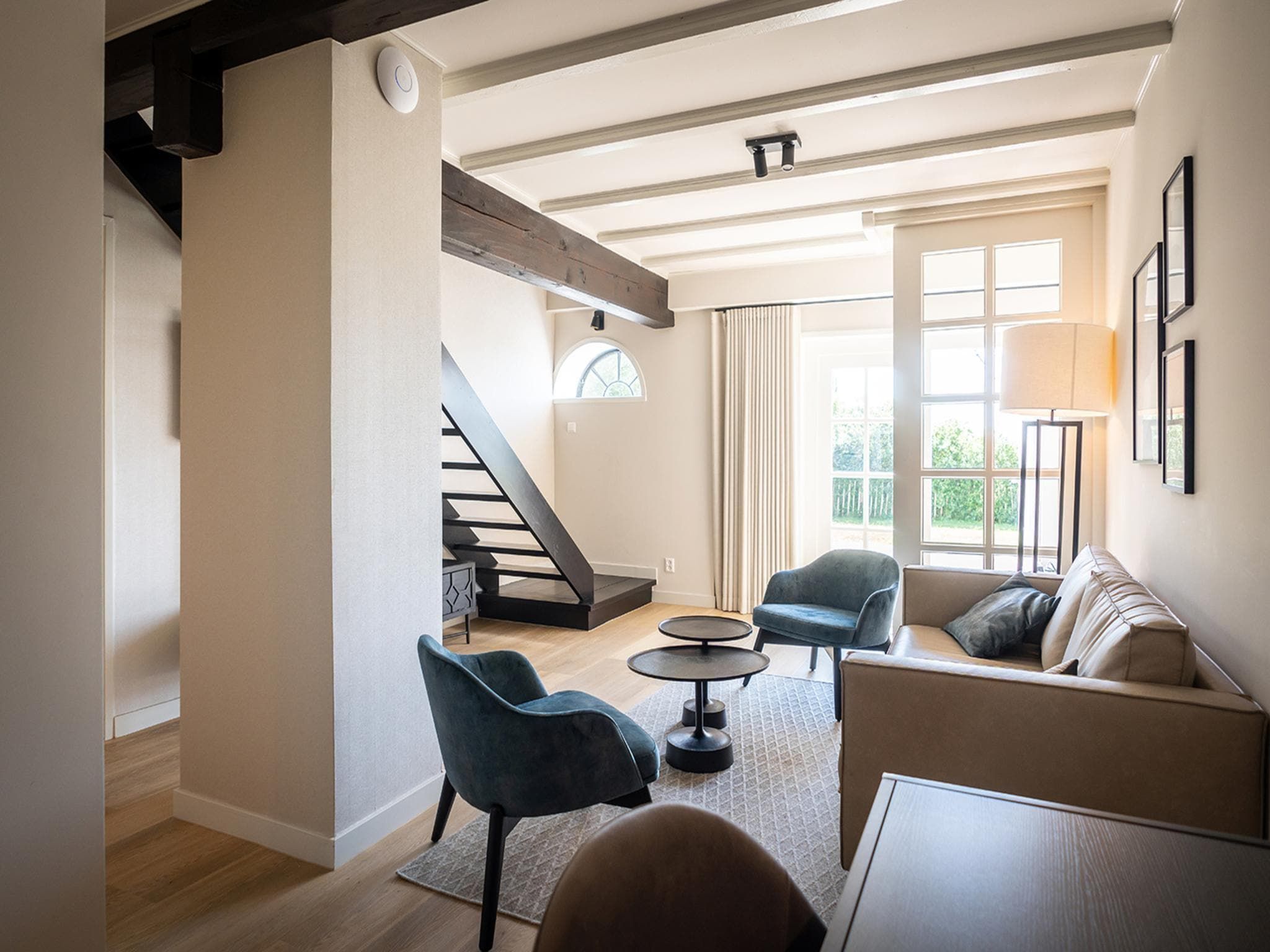 De woonkamer van App Hoeve Holland S5 in De Cocksdorp Texel