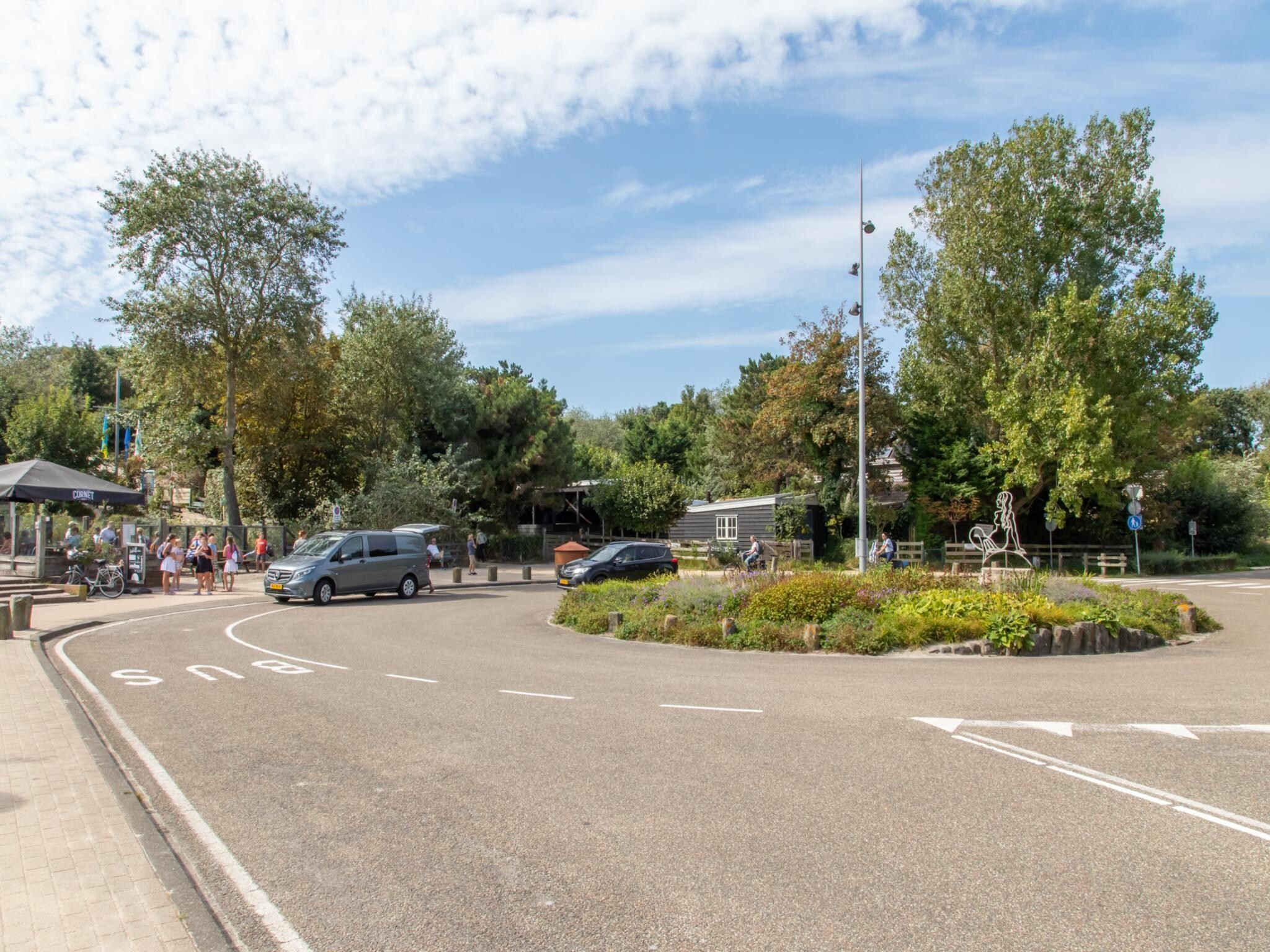 Parkfaciliteiten bij De Haaijmanweg 5 in Burgh-Haamstede