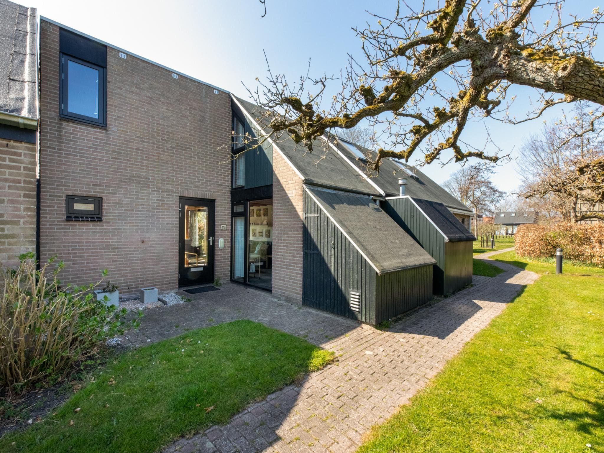 De buitenkant van De Haaijmanweg 5 in Burgh-Haamstede