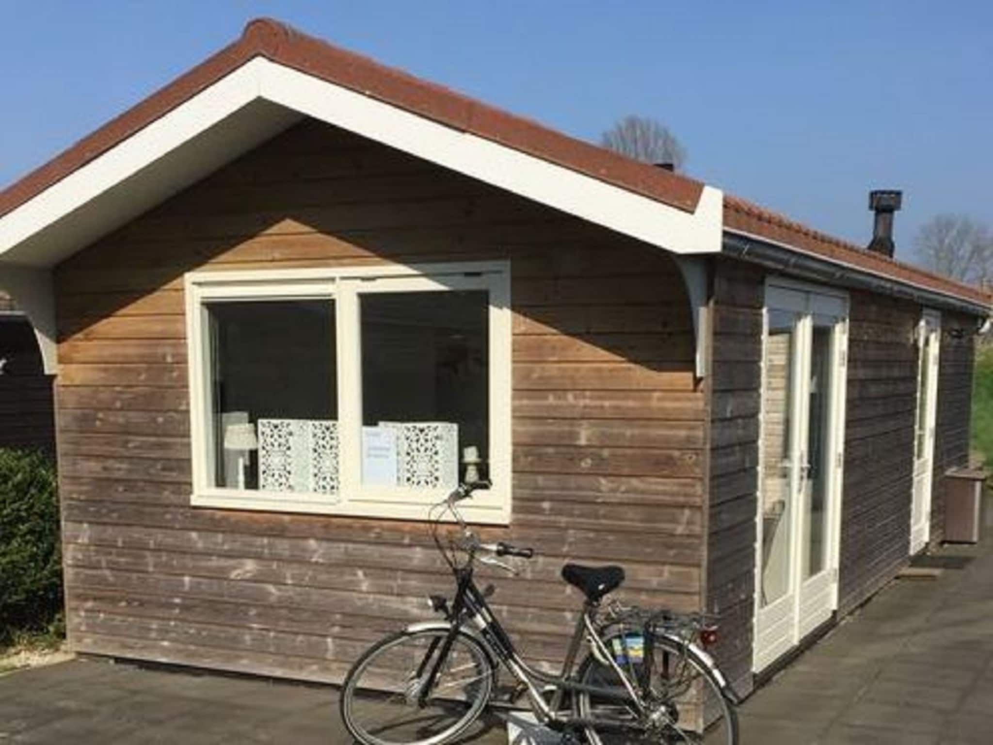 De buitenkant van Landelijk bij Zee in Warmenhuizen