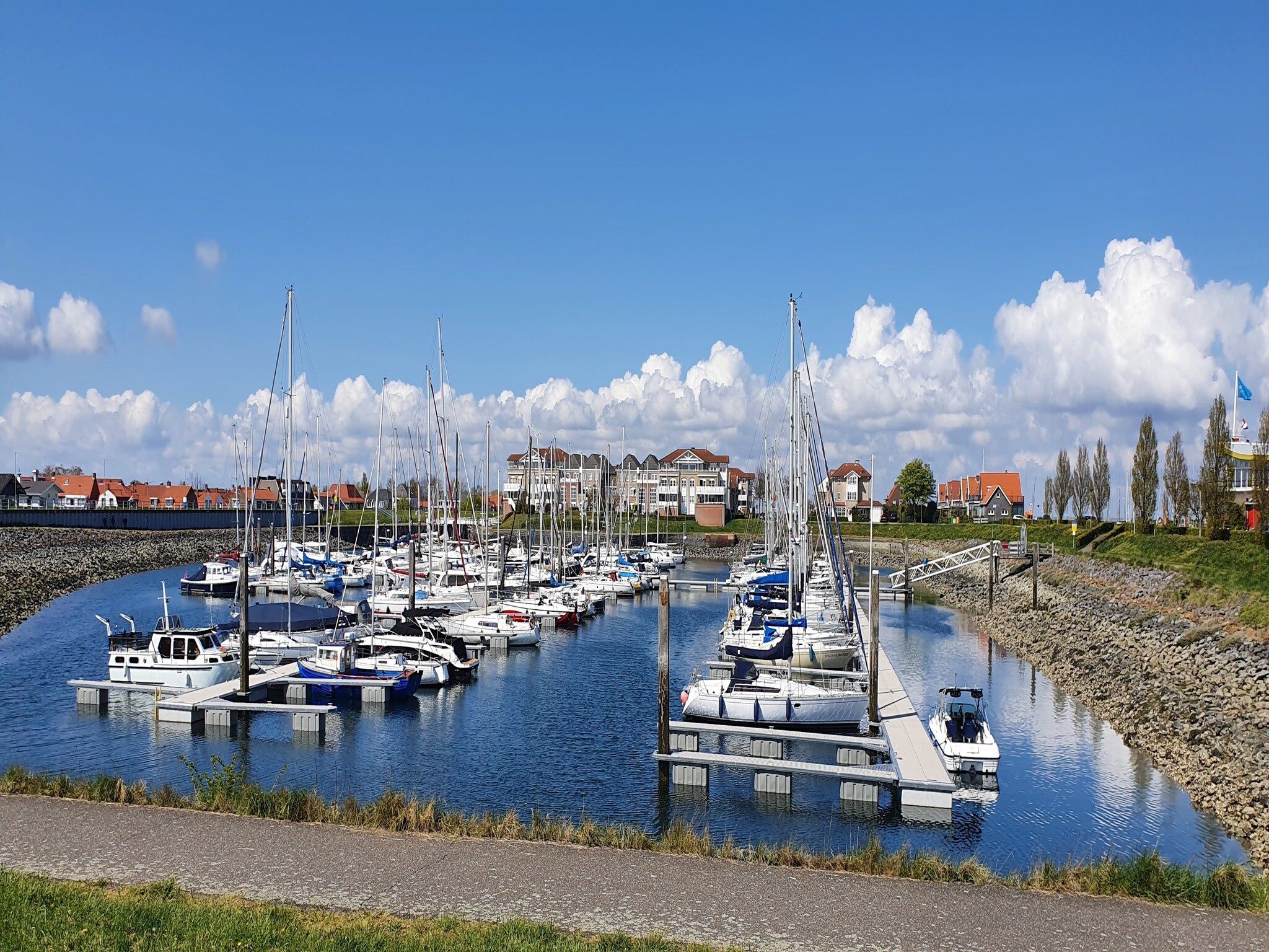 De omgeving van Water Resort Oosterschelde 13 in Wemeldinge