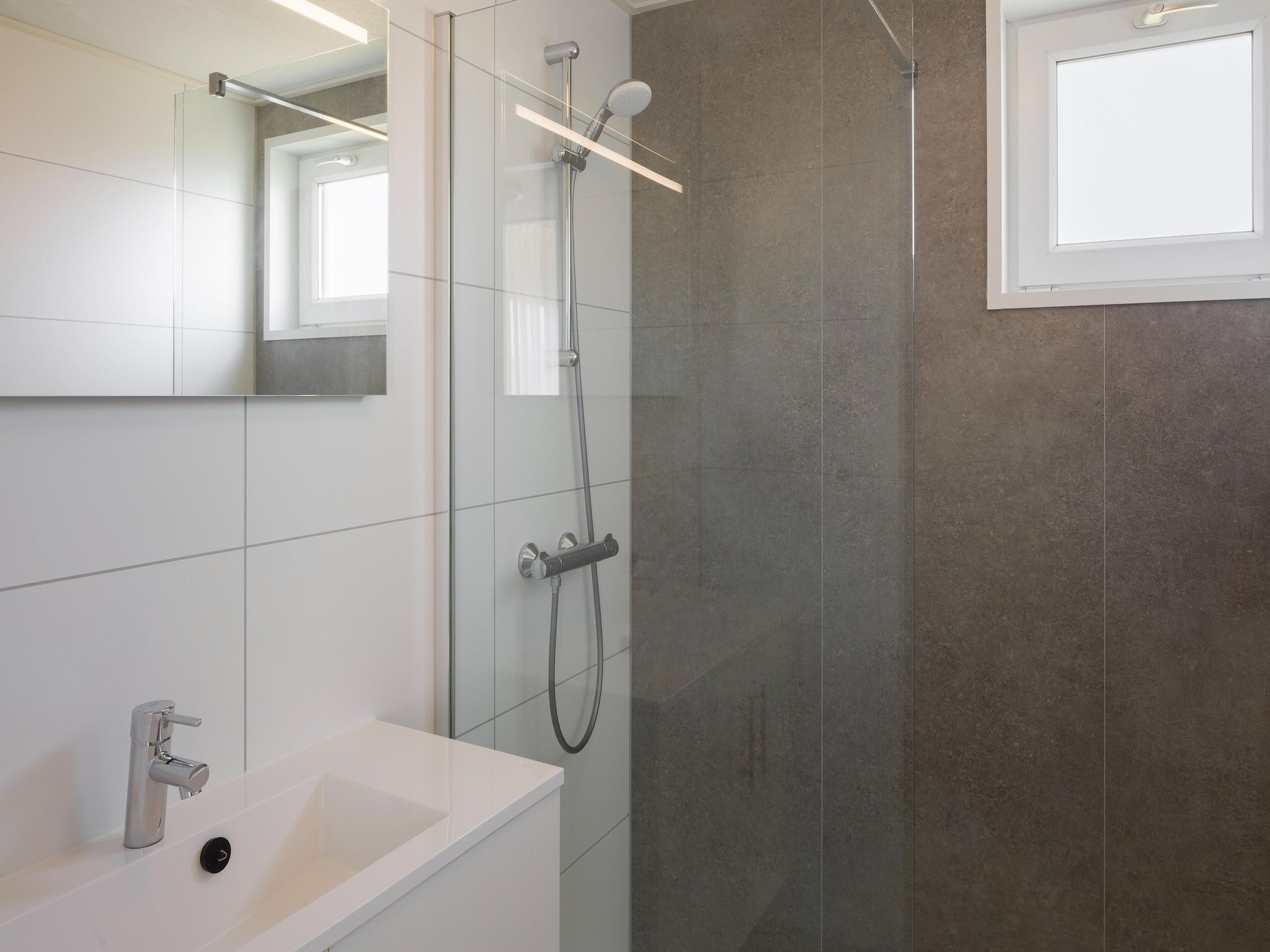 De badkamer van Beach Resort Nieuwvliet-Bad 5 in Nieuwvliet-Bad