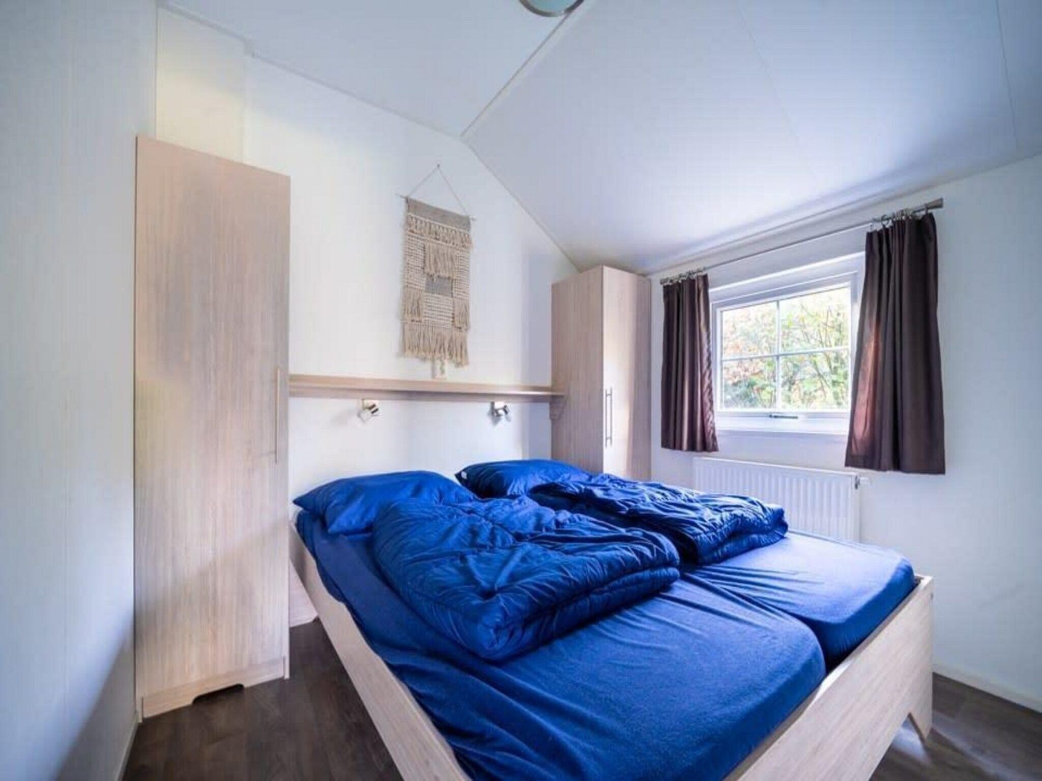De badkamer van Boslodge 4 in Otterlo