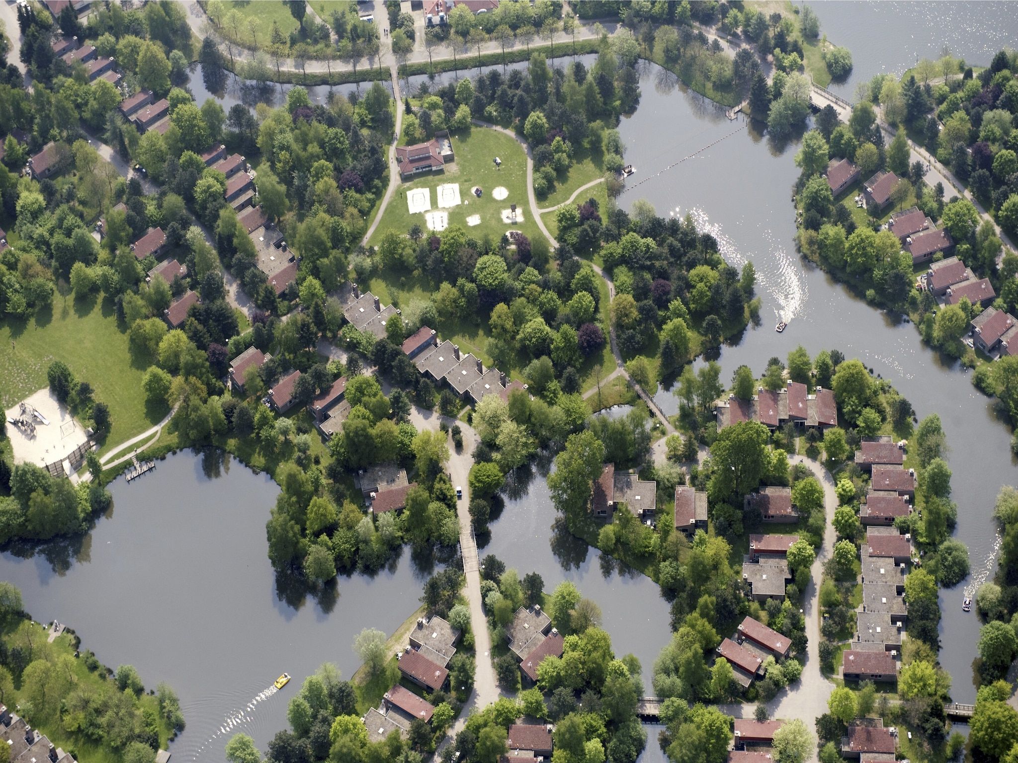 De buitenkant van Vakantiepark Weerterbergen 9 in Weert