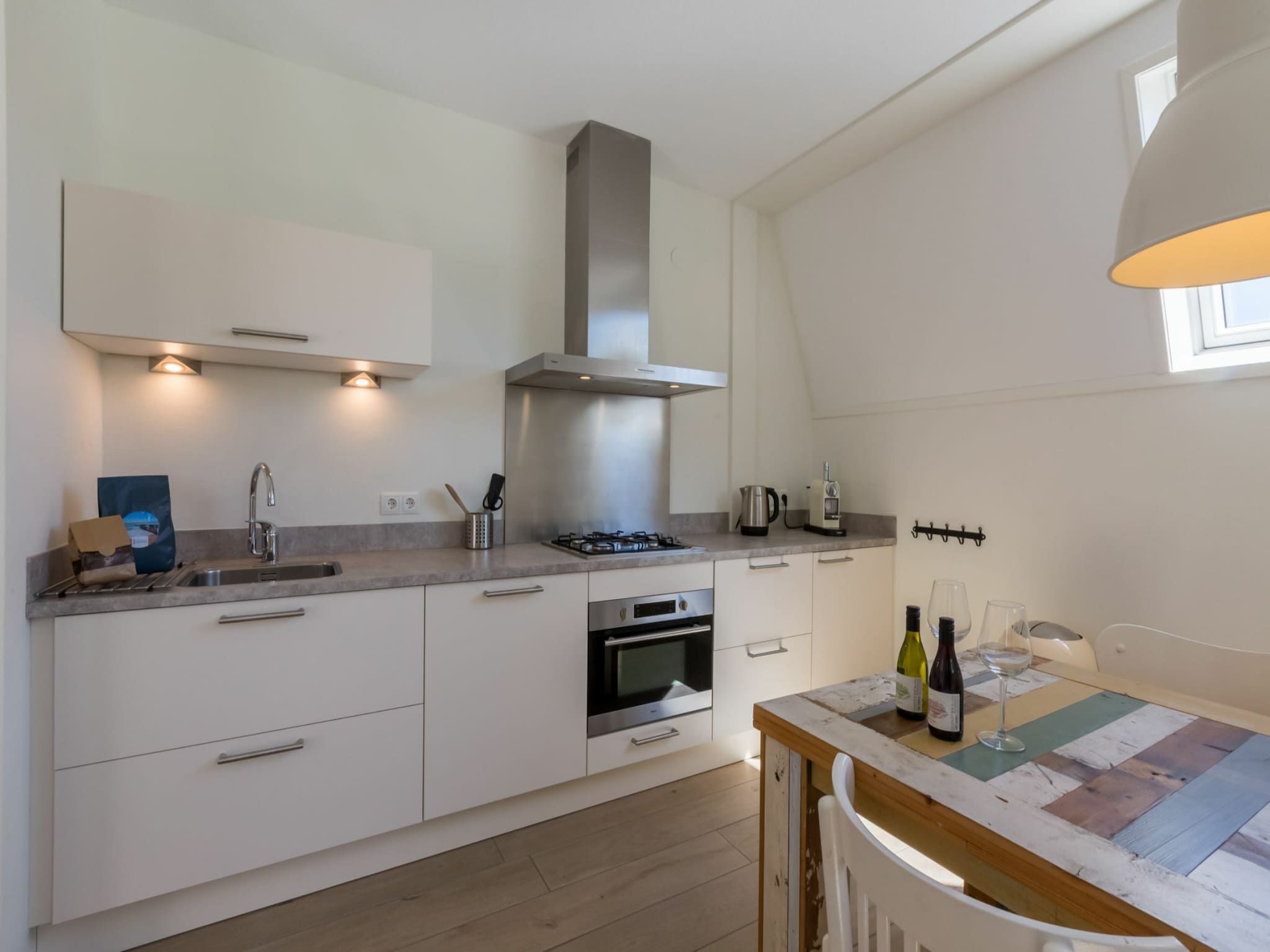 De keuken van Appartement Duinhof Dishoek 13K - 6 personen de luxe in Koudekerke