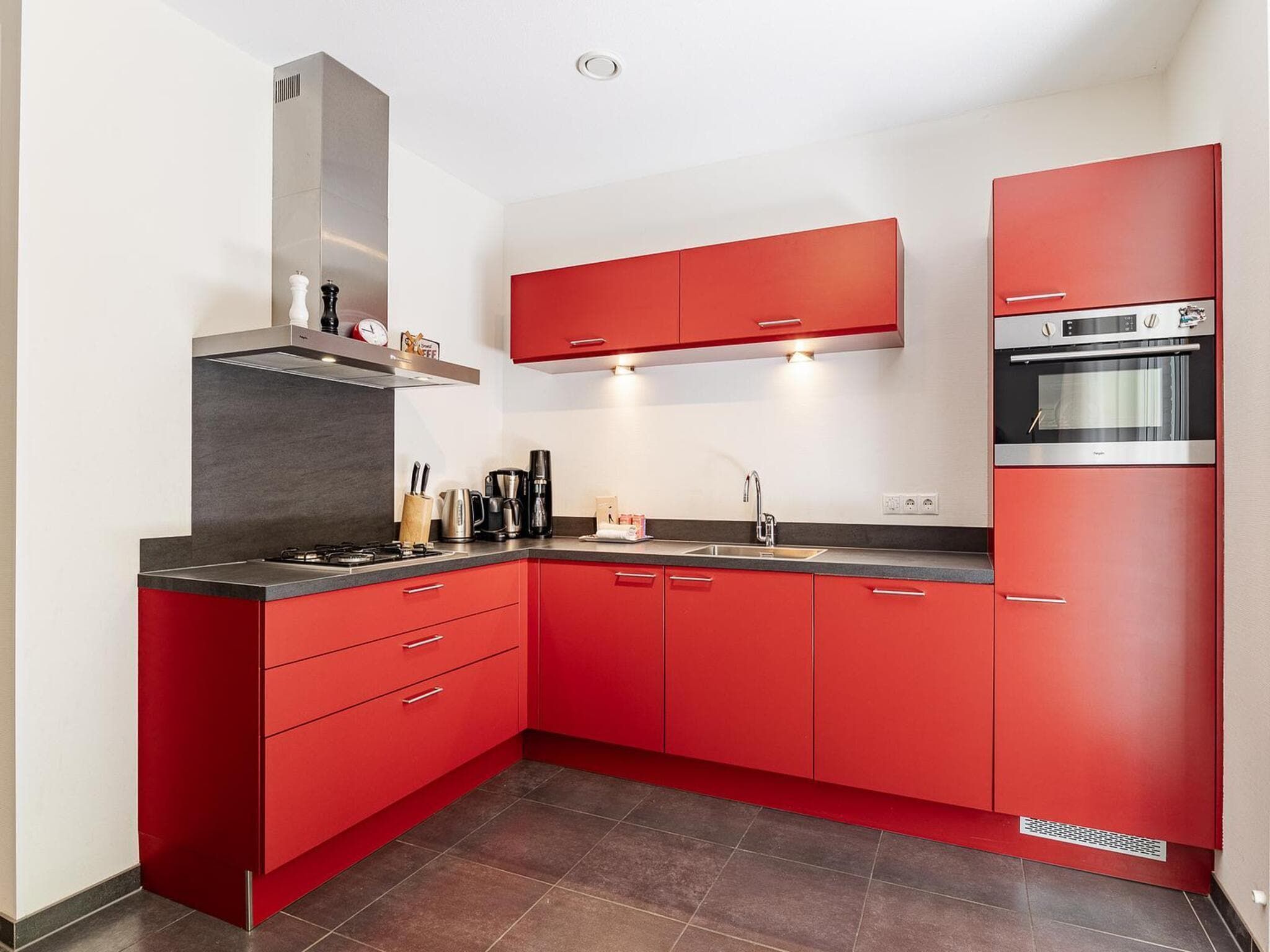 De keuken van Appartement Duinhof Dishoek 13H - 6 pers de luxe in Koudekerke