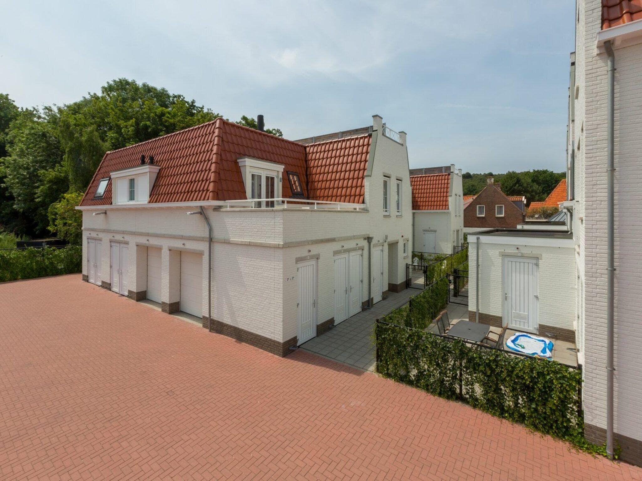 De buitenkant van Appartement Duinhof Dishoek 13H - 6 pers de luxe in Koudekerke