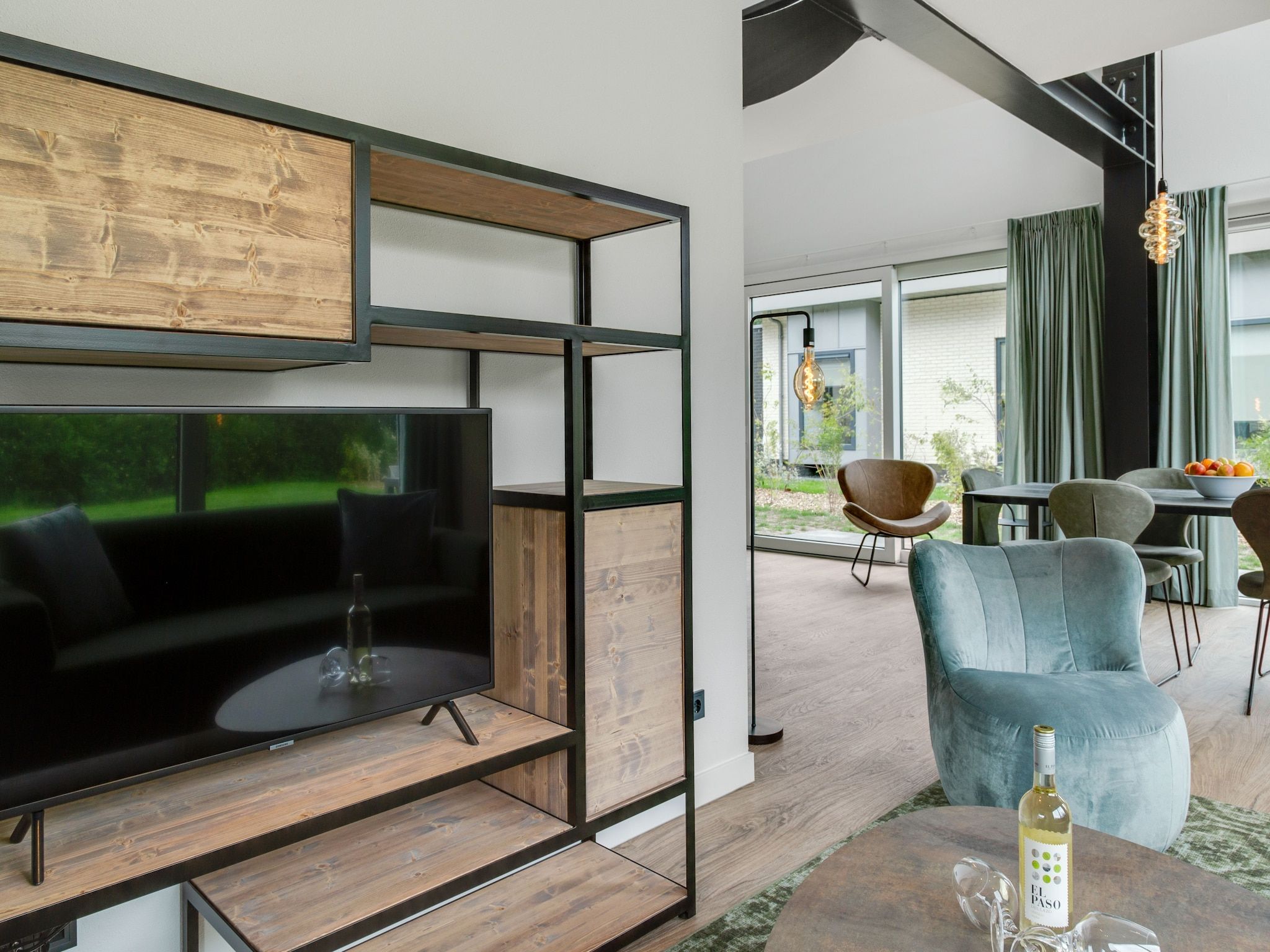 De woonkamer van De  Koog  nr 3 - 6 pers woning de luxe in De Koog Texel