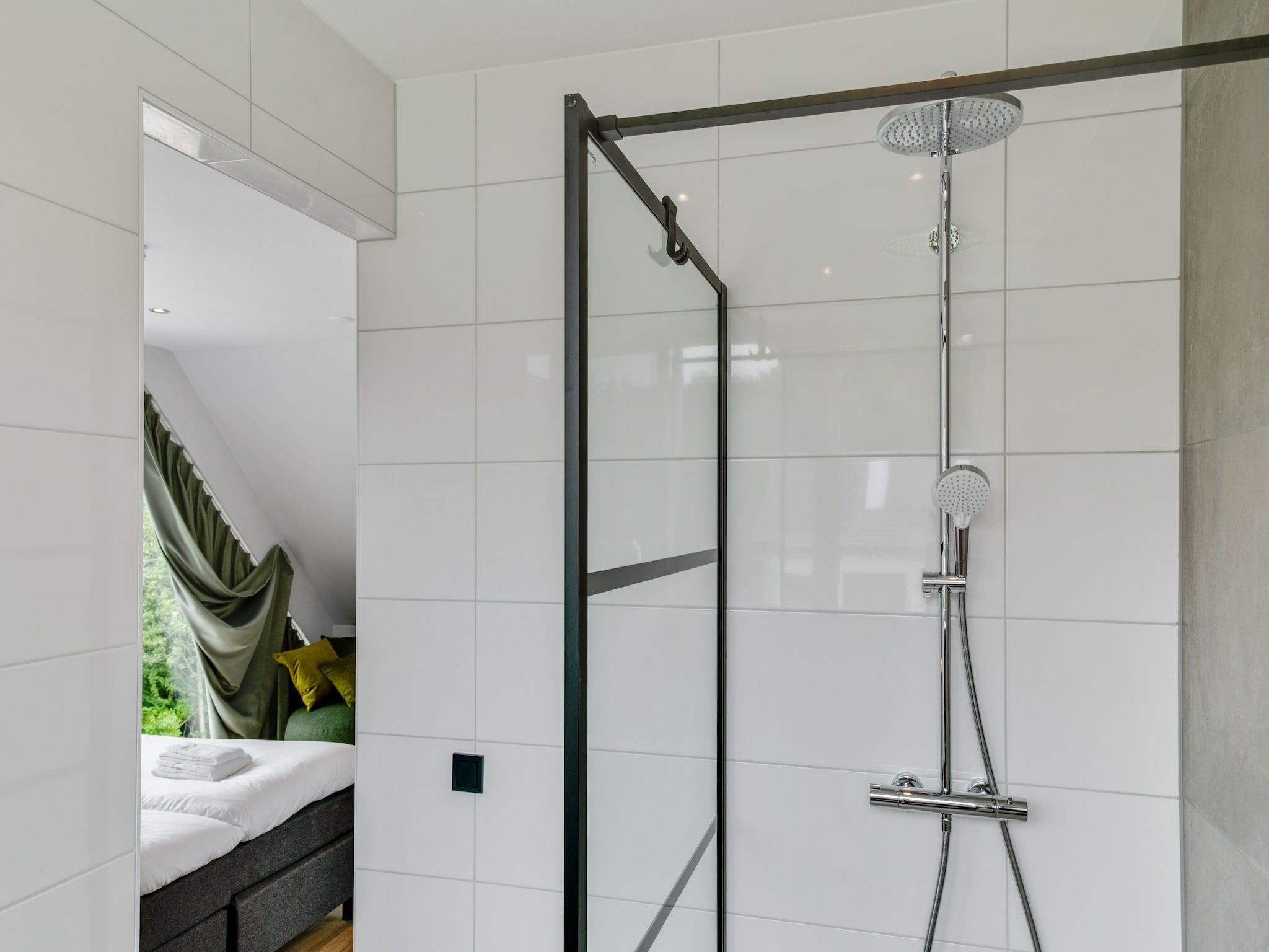 De badkamer van De Koog  nr 5 - 6 pers woning de luxe in De Koog Texel