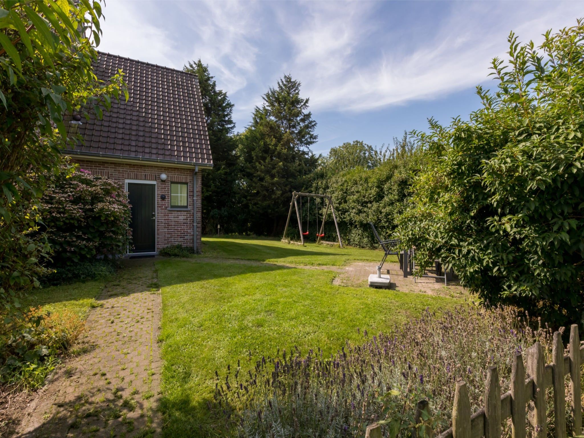 De buitenkant van Vroondijk 2- Zeepeertje in Vrouwenpolder