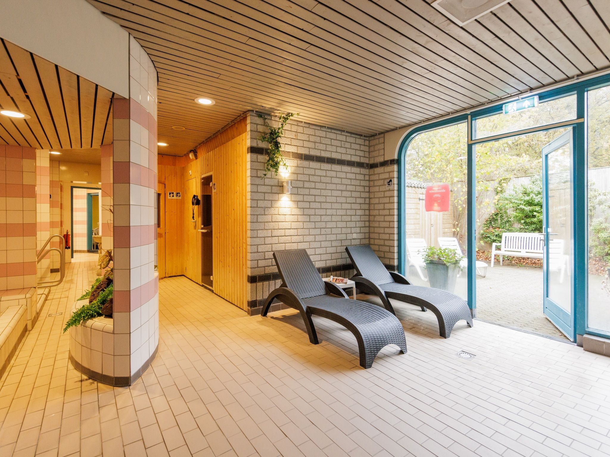 Parkfaciliteiten bij Vakantiepark Hunzedal 13 in Borger