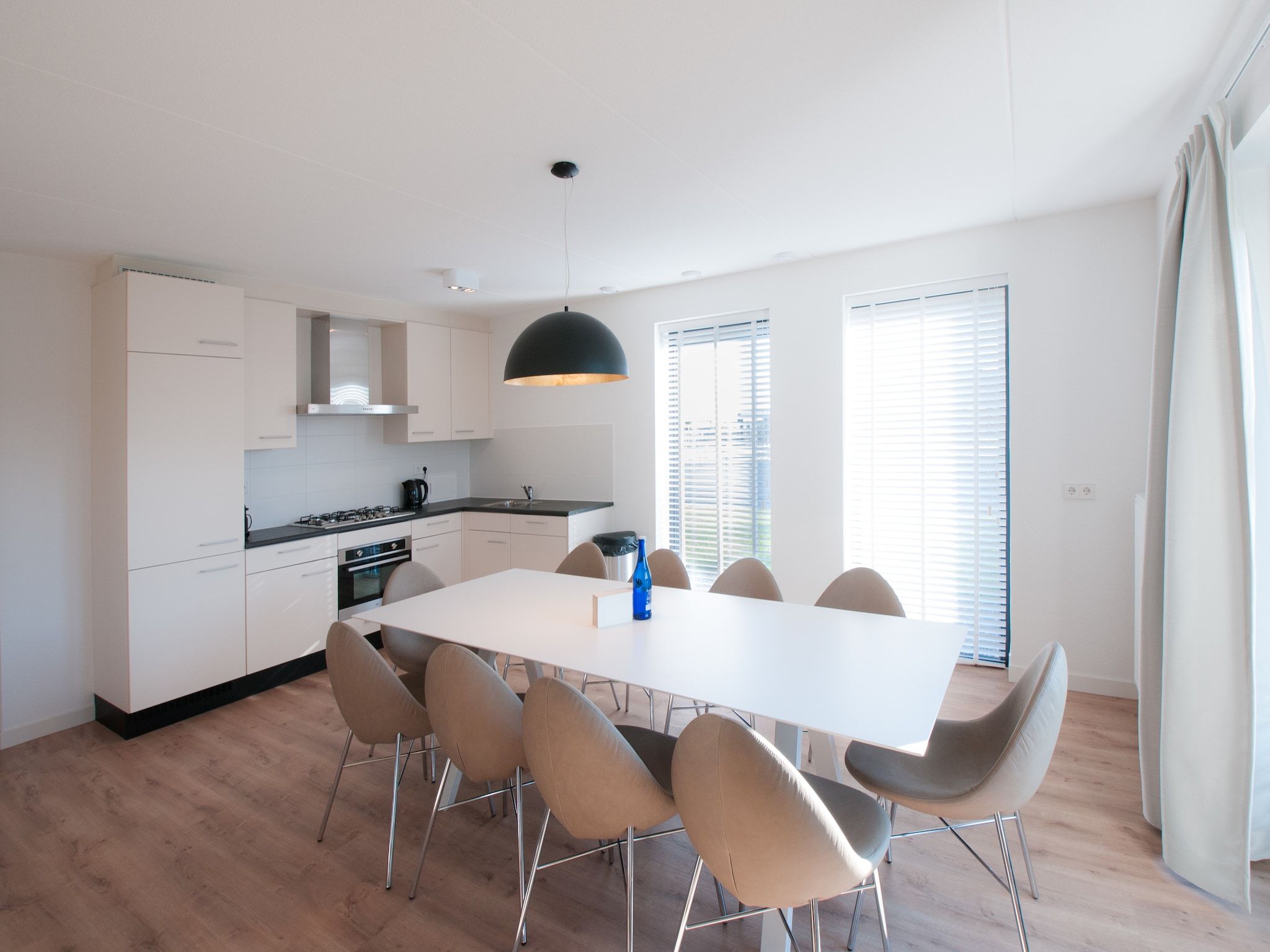 De keuken van Resort Waterrijk Oesterdam 14 in Tholen