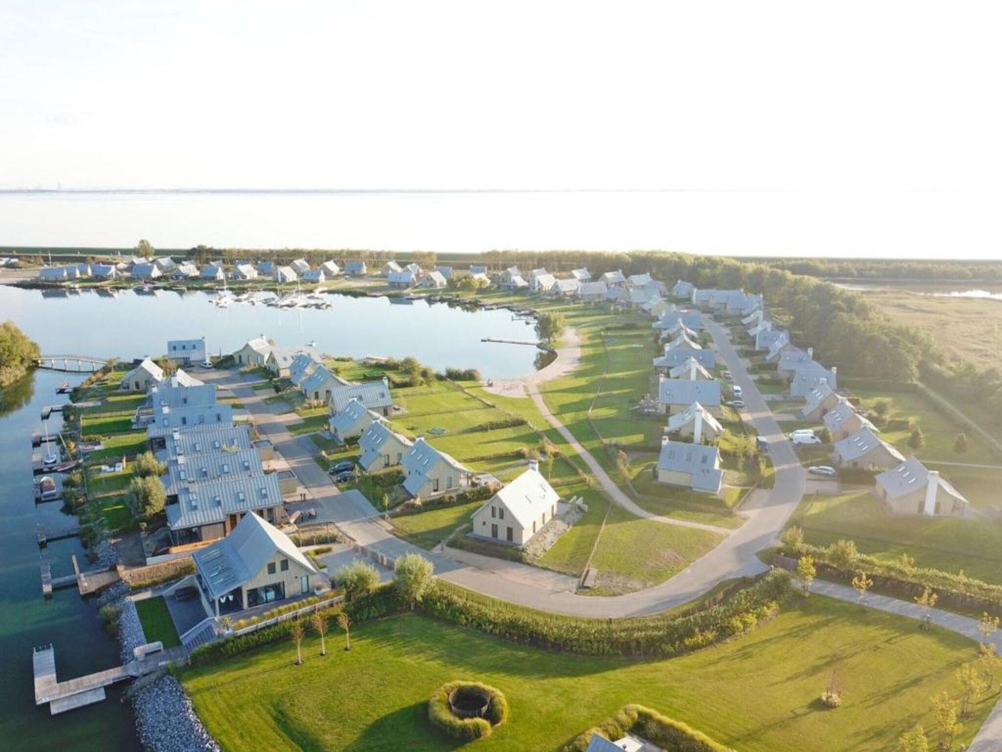 Resort Waterrijk Oesterdam 15 in Tholen - Foto 28 van 40