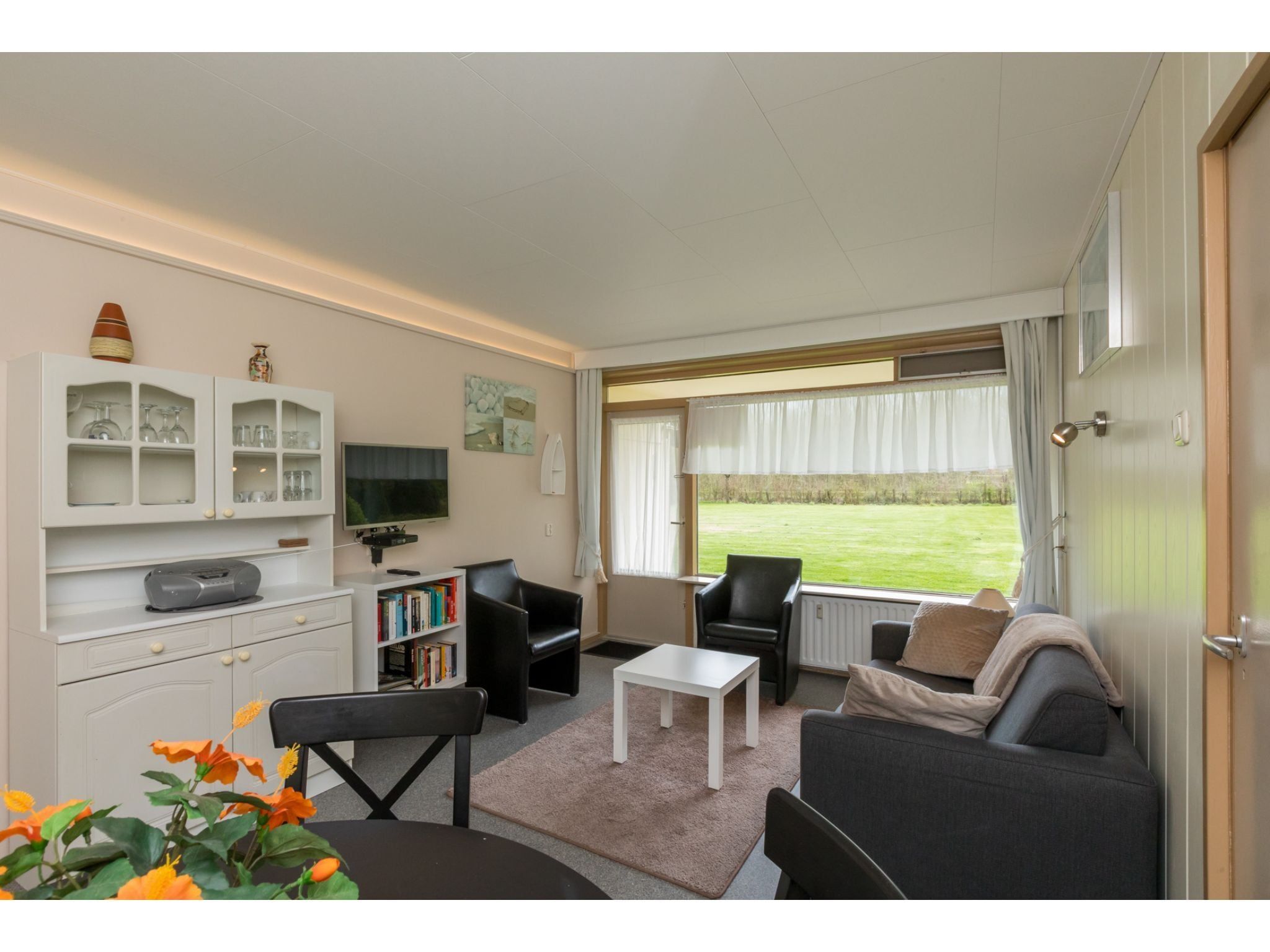 De woonkamer van Appartement - Burg van Woelderenlaan 100-2 in Walcheren