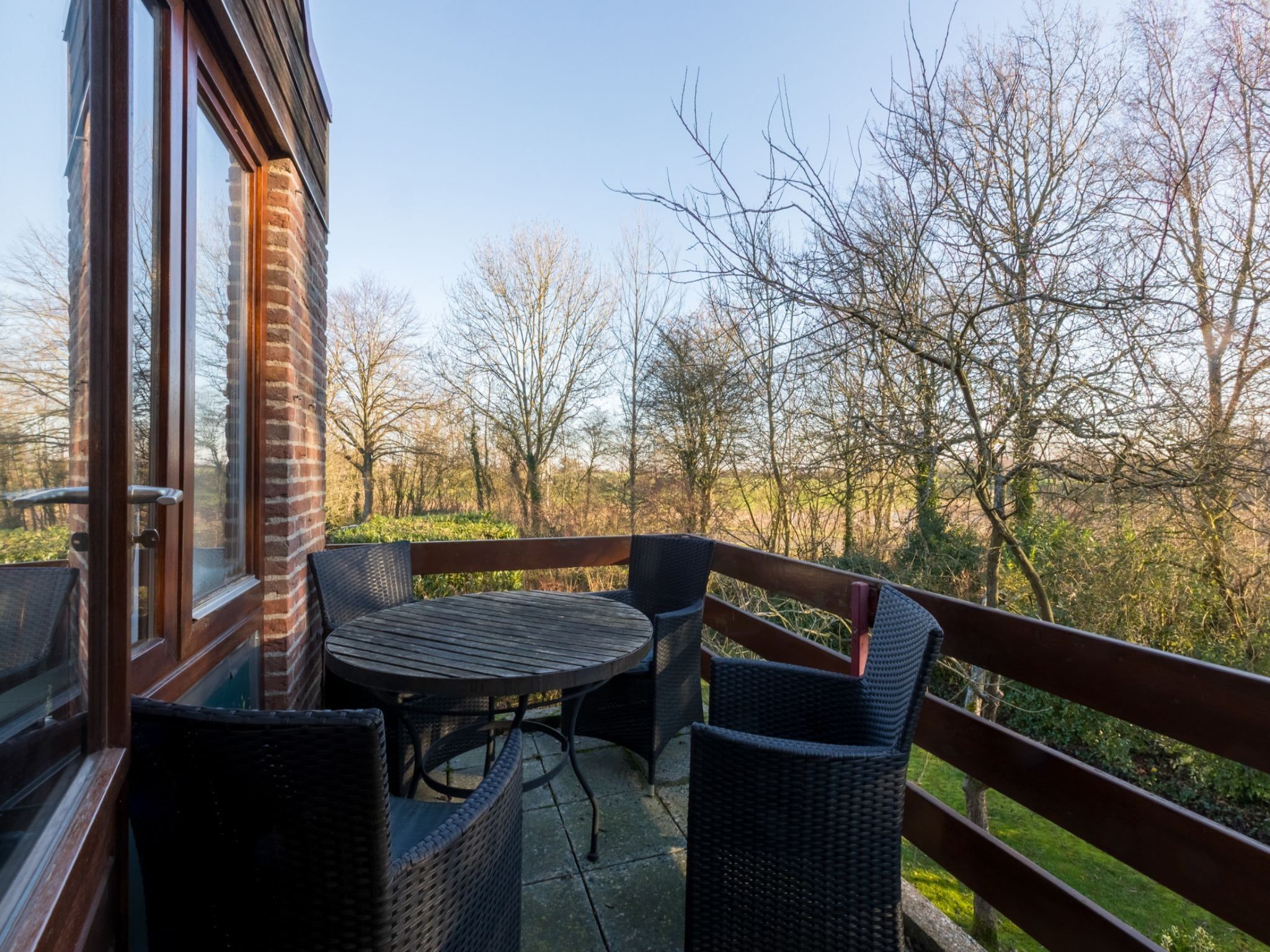 Het terras van Kievitenlaan 22 in Veere