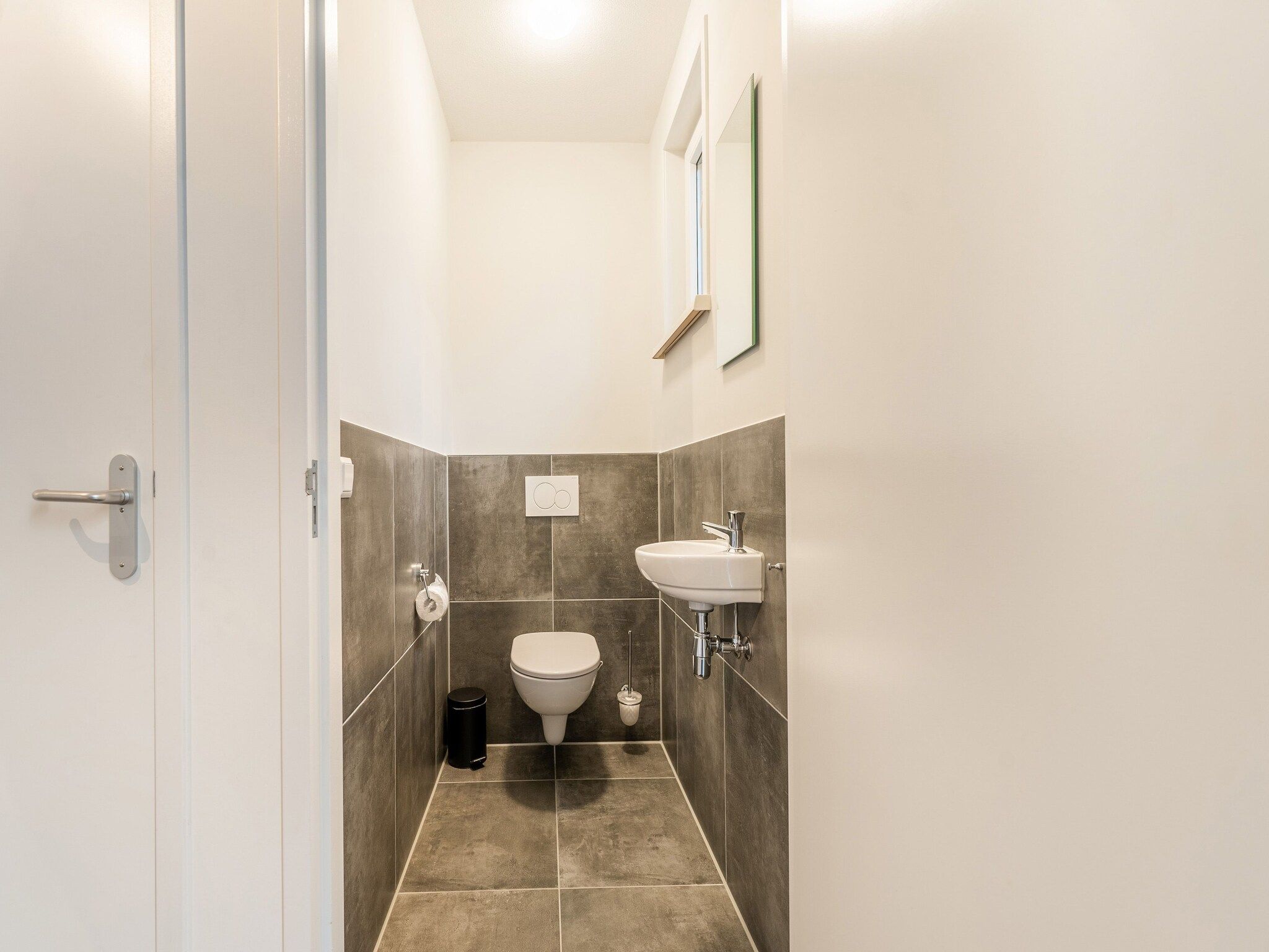De badkamer van So What 39 in De Koog Texel
