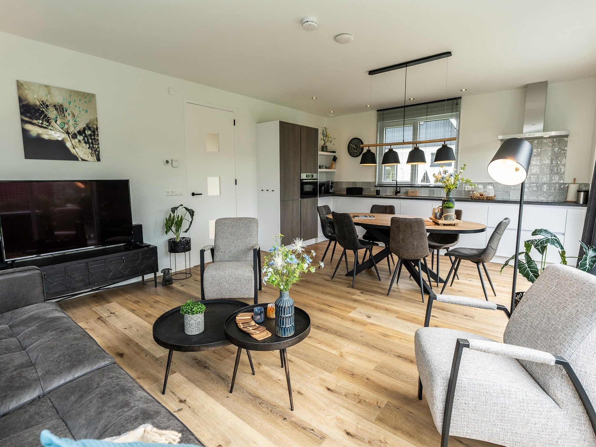 De woonkamer van So What 41 in De Koog Texel