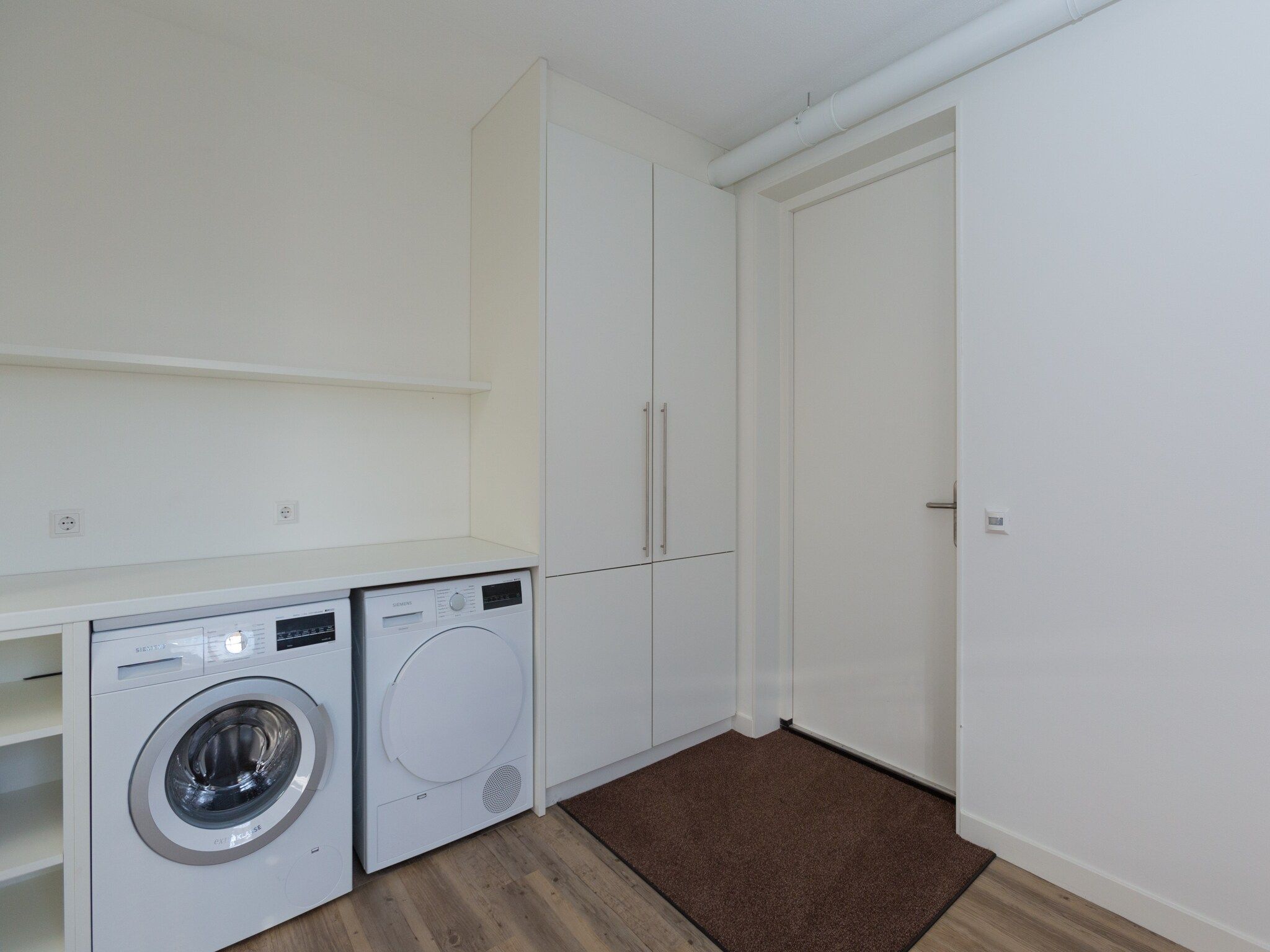 Voorzieningen bij Friese Meren Villa's 14 in Delfstrahuizen