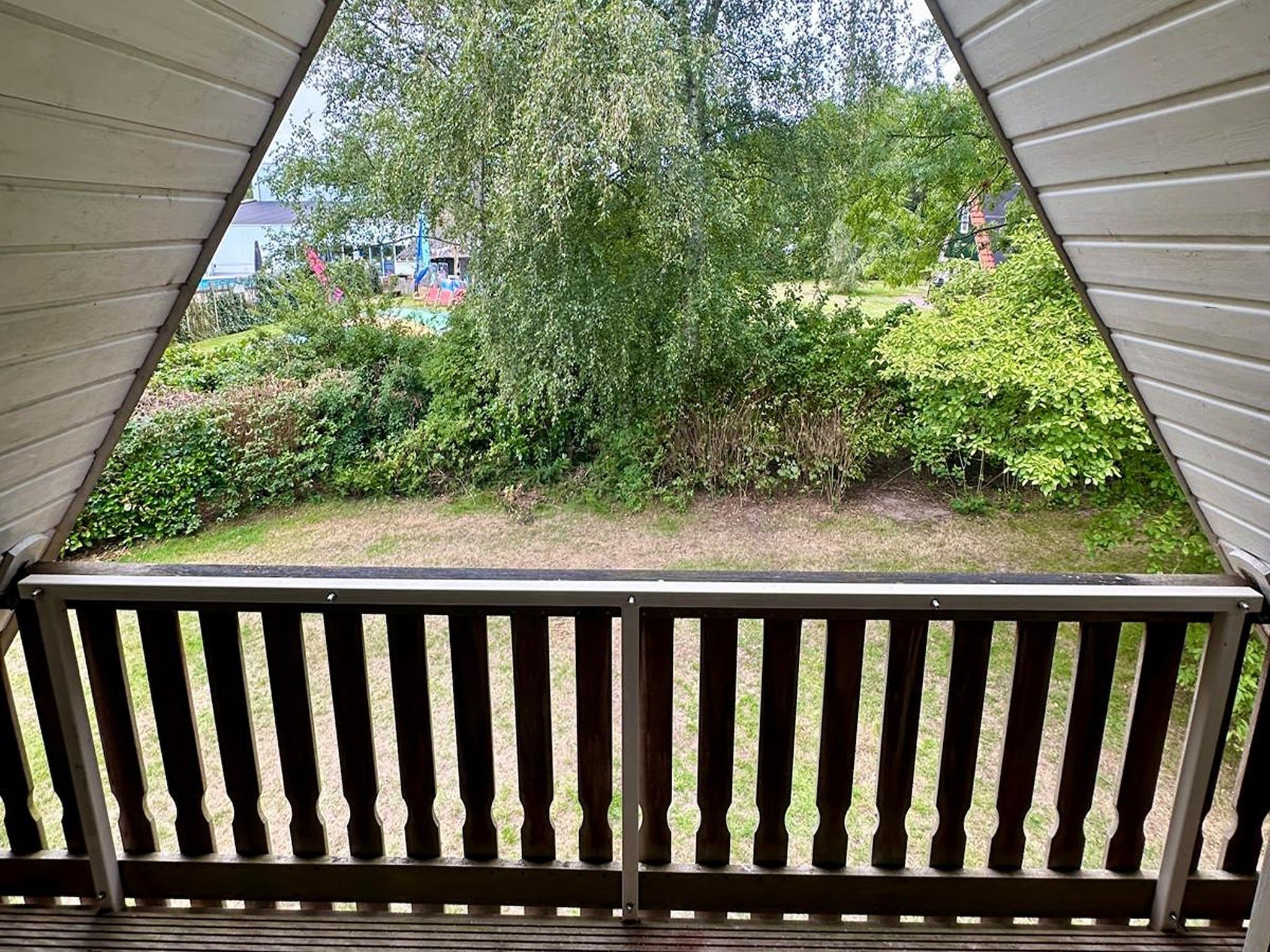 Het terras van Boslaan 1 in Gramsbergen