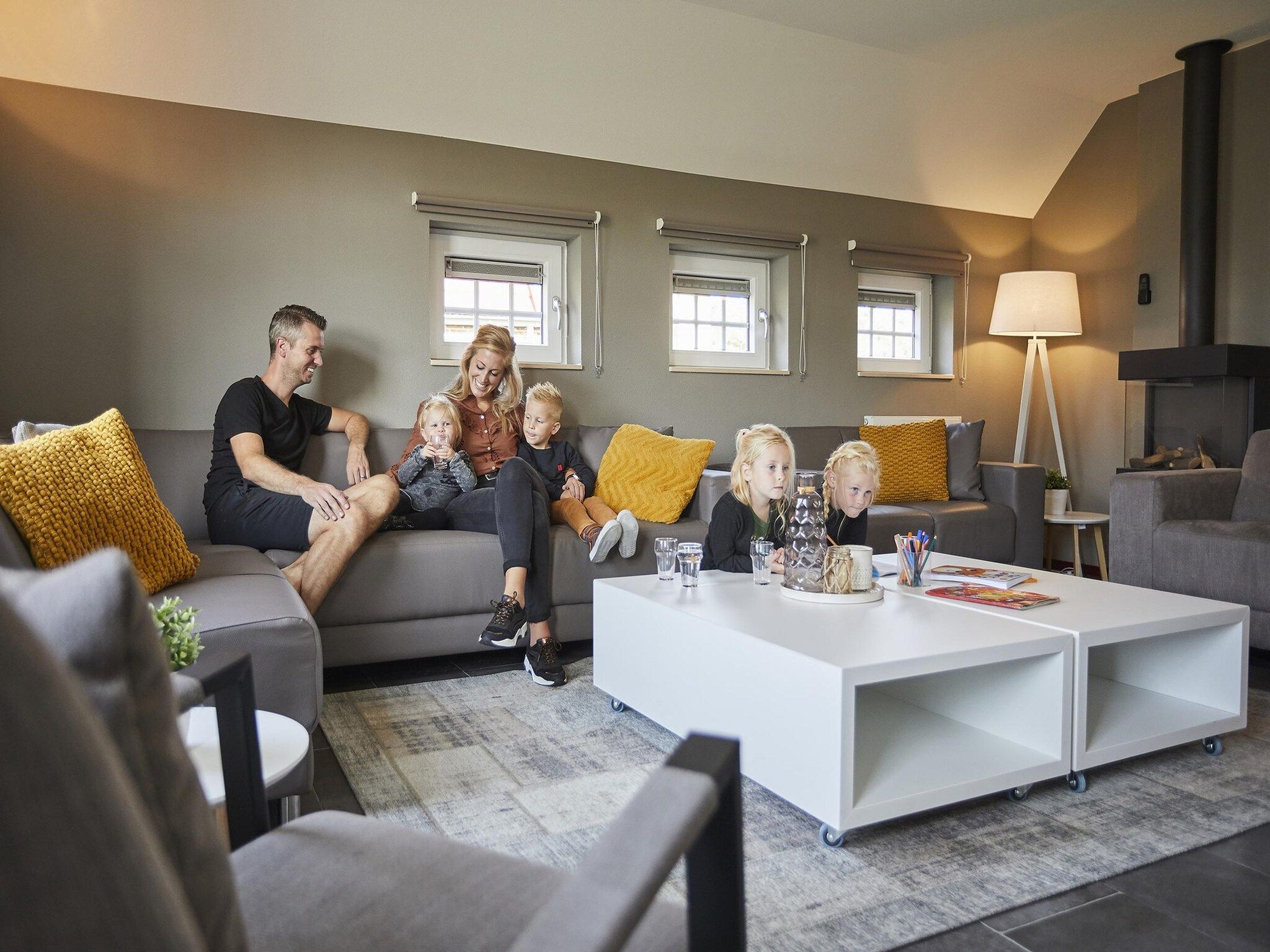 De woonkamer van Buitenhof De Leistert 32 in Roggel