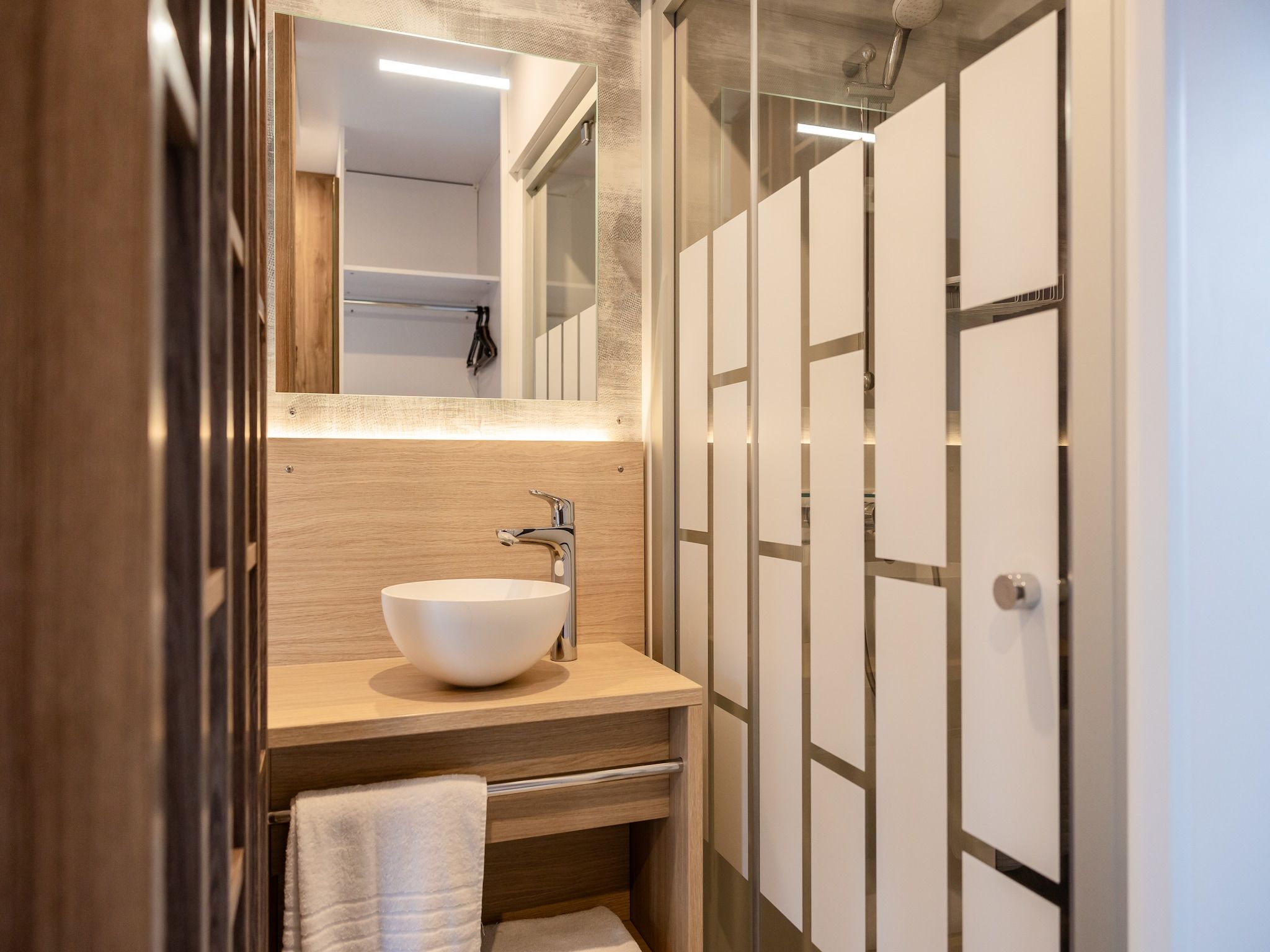 De badkamer van Chalet Imke in De Veenhoop