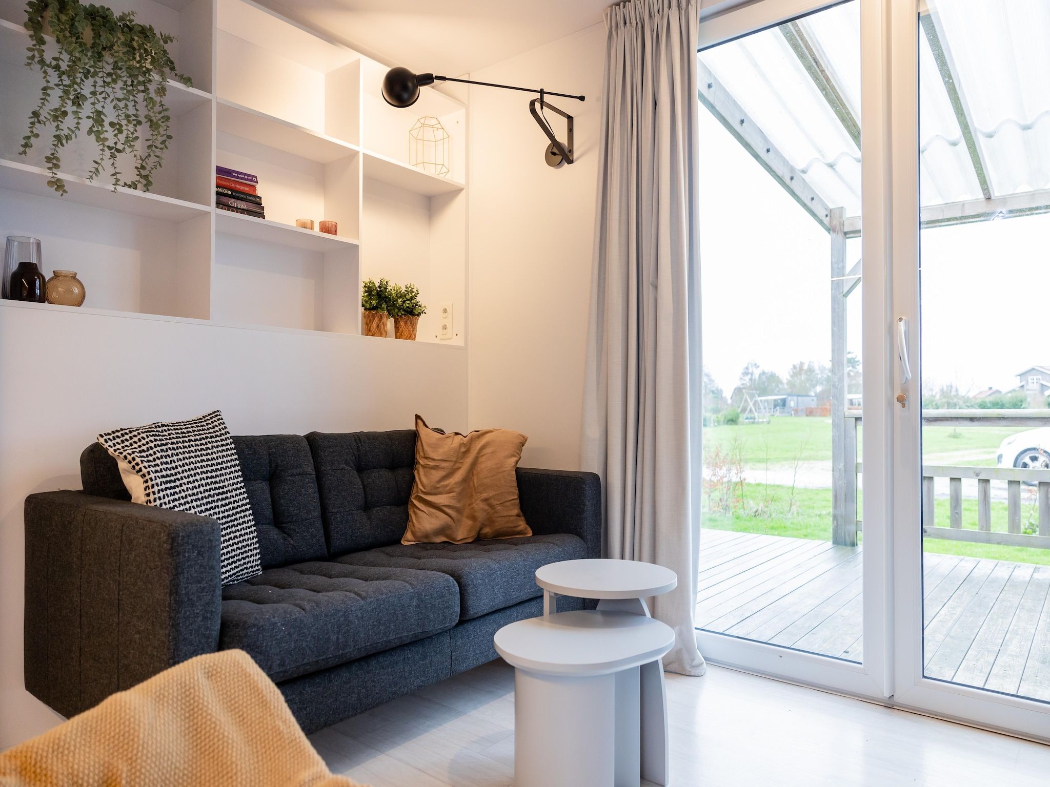 De woonkamer van Chalet Imke in De Veenhoop