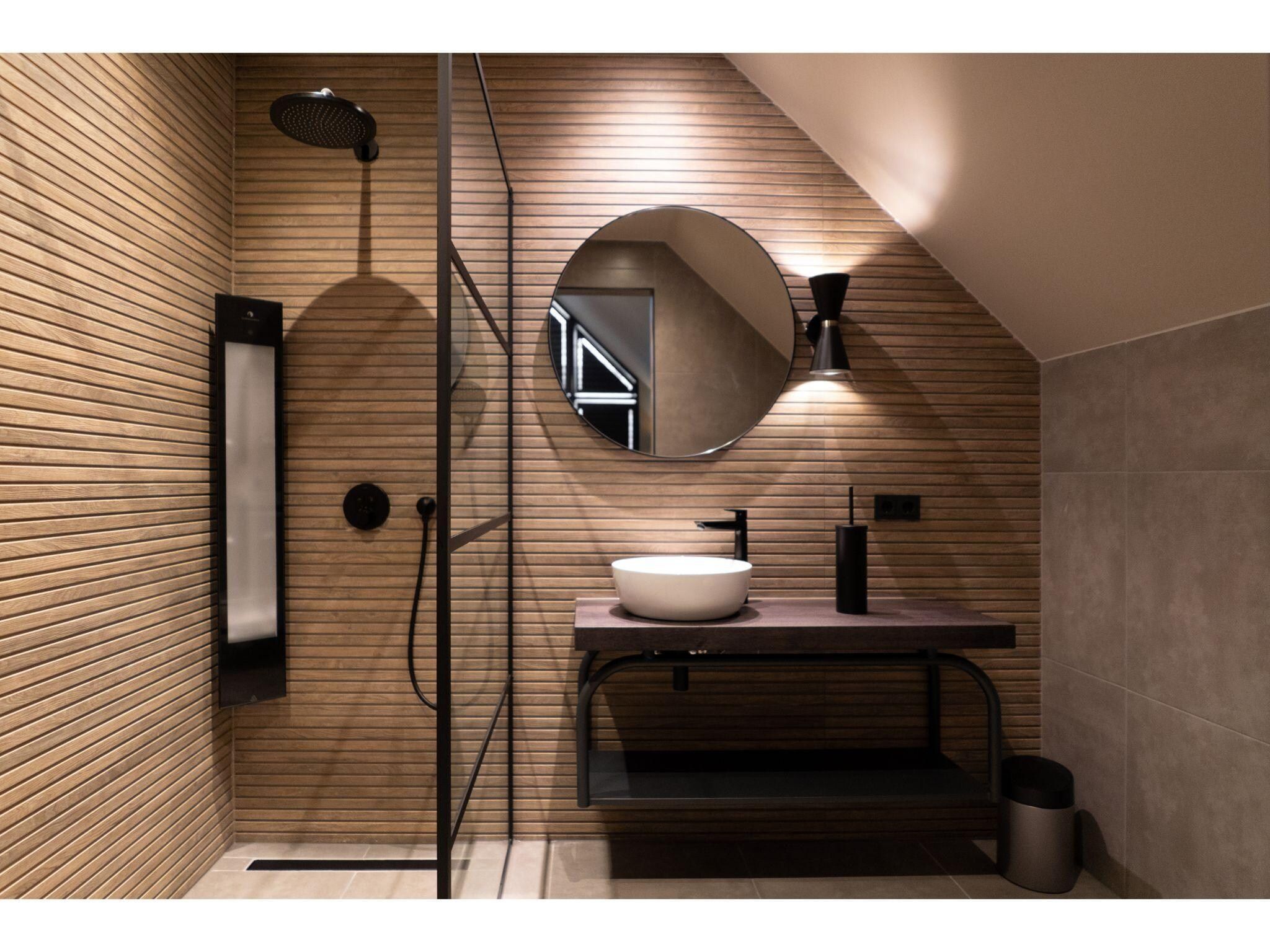 De badkamer van Buytenveldt H6 in De Cocksdorp Texel