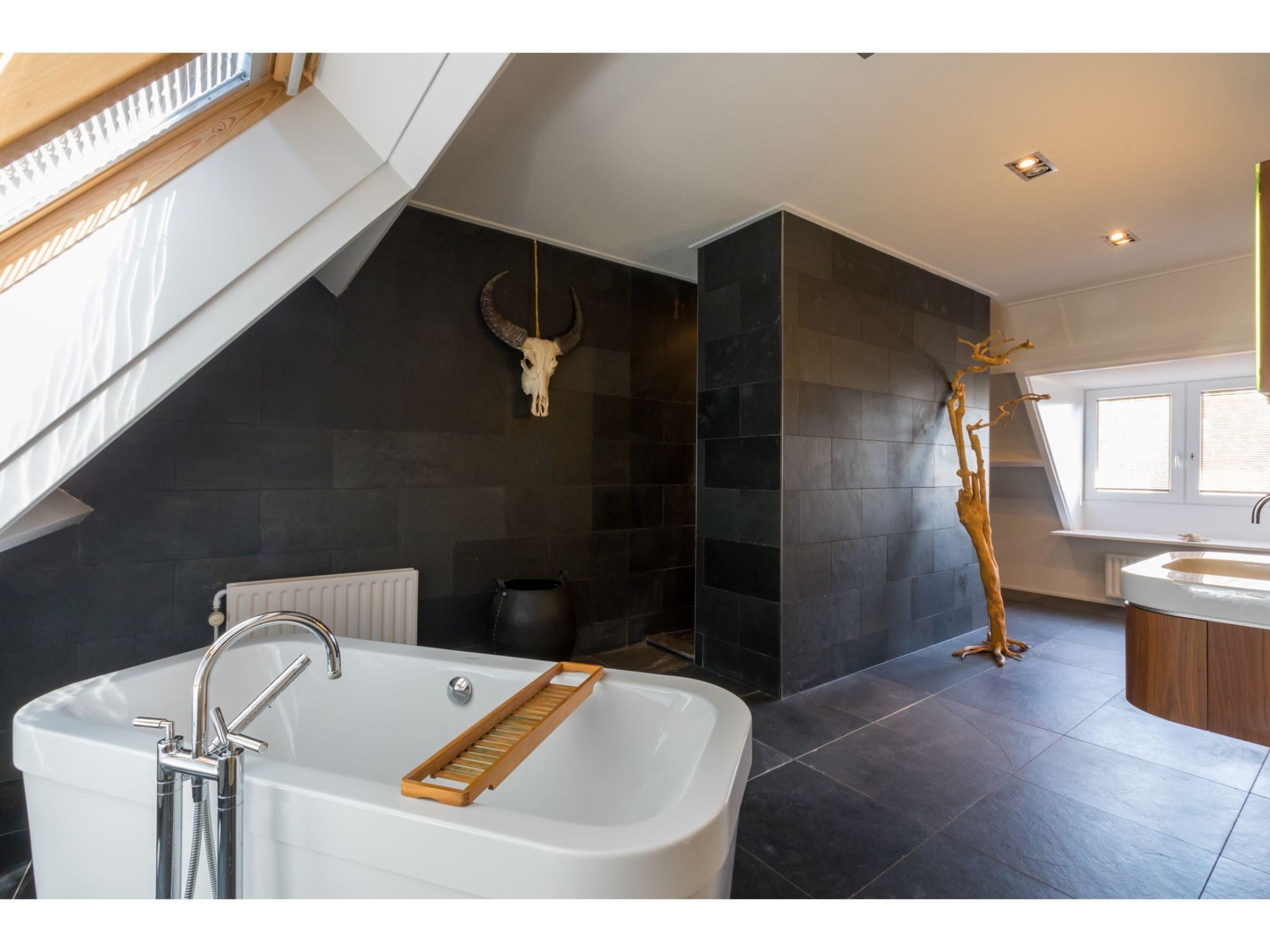 De badkamer van Ooststraat 7 in Domburg