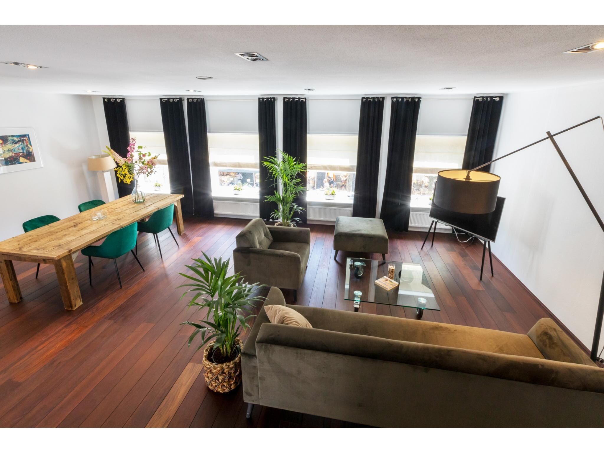 De woonkamer van Ooststraat 7 in Domburg