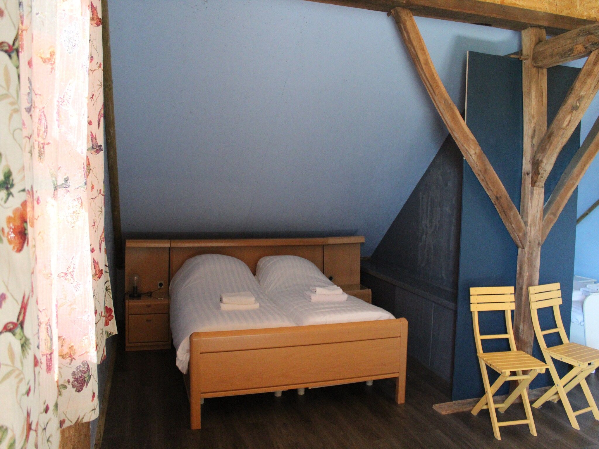 Een slaapkamer van Welskerveen 5 in De Heurne