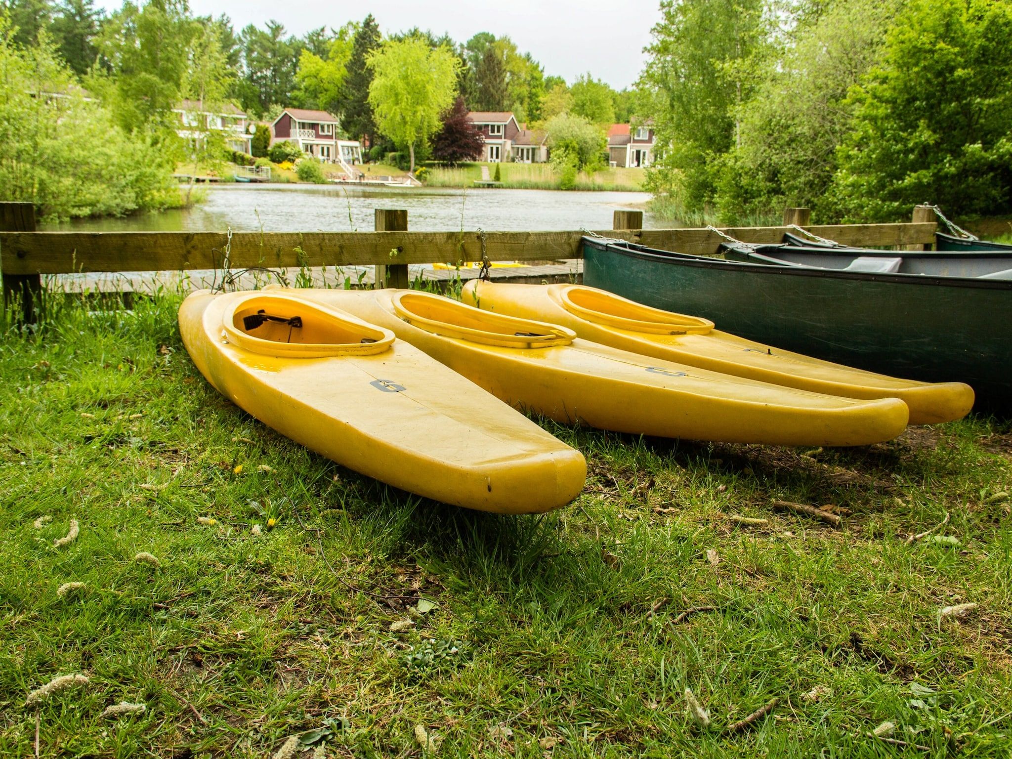 Parkfaciliteiten bij Vakantiepark Emslandermeer 11 in Vlagtwedde