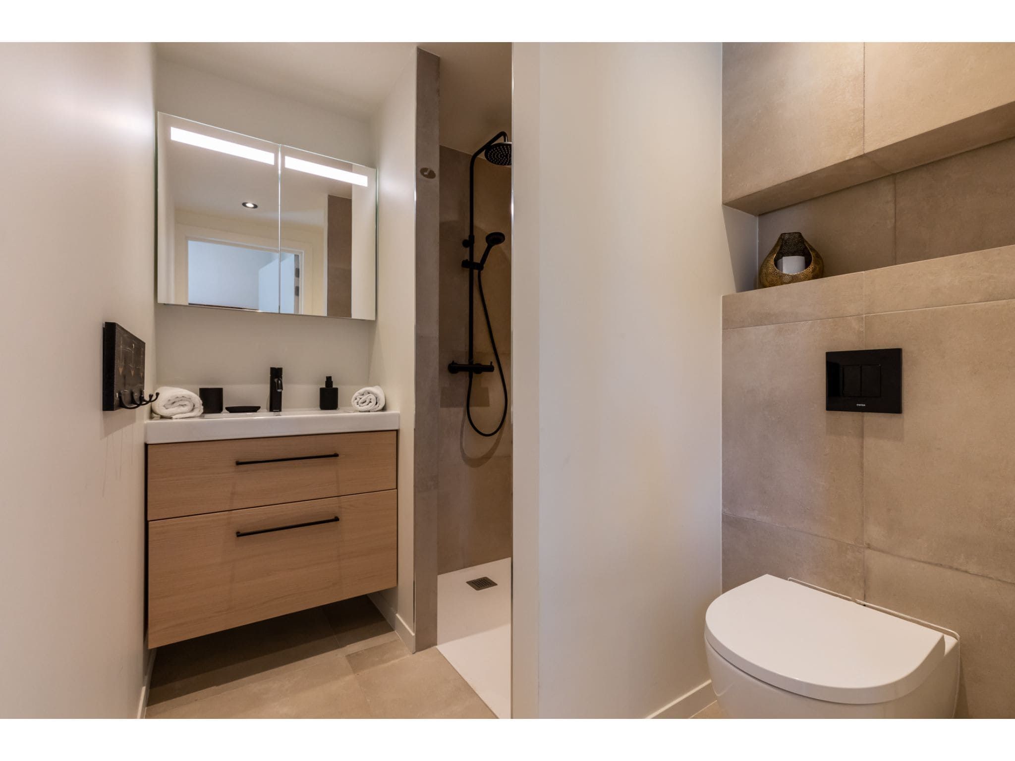 De badkamer van Lepelblad 42 in Nieuwvliet-Bad