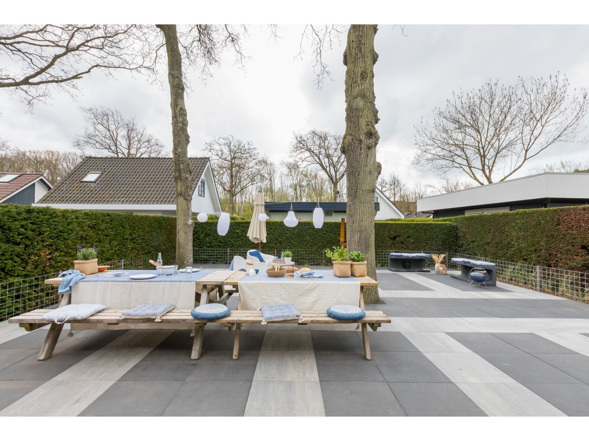 Het terras van Noordendolfer 2 huisje 51 in Zoutelande