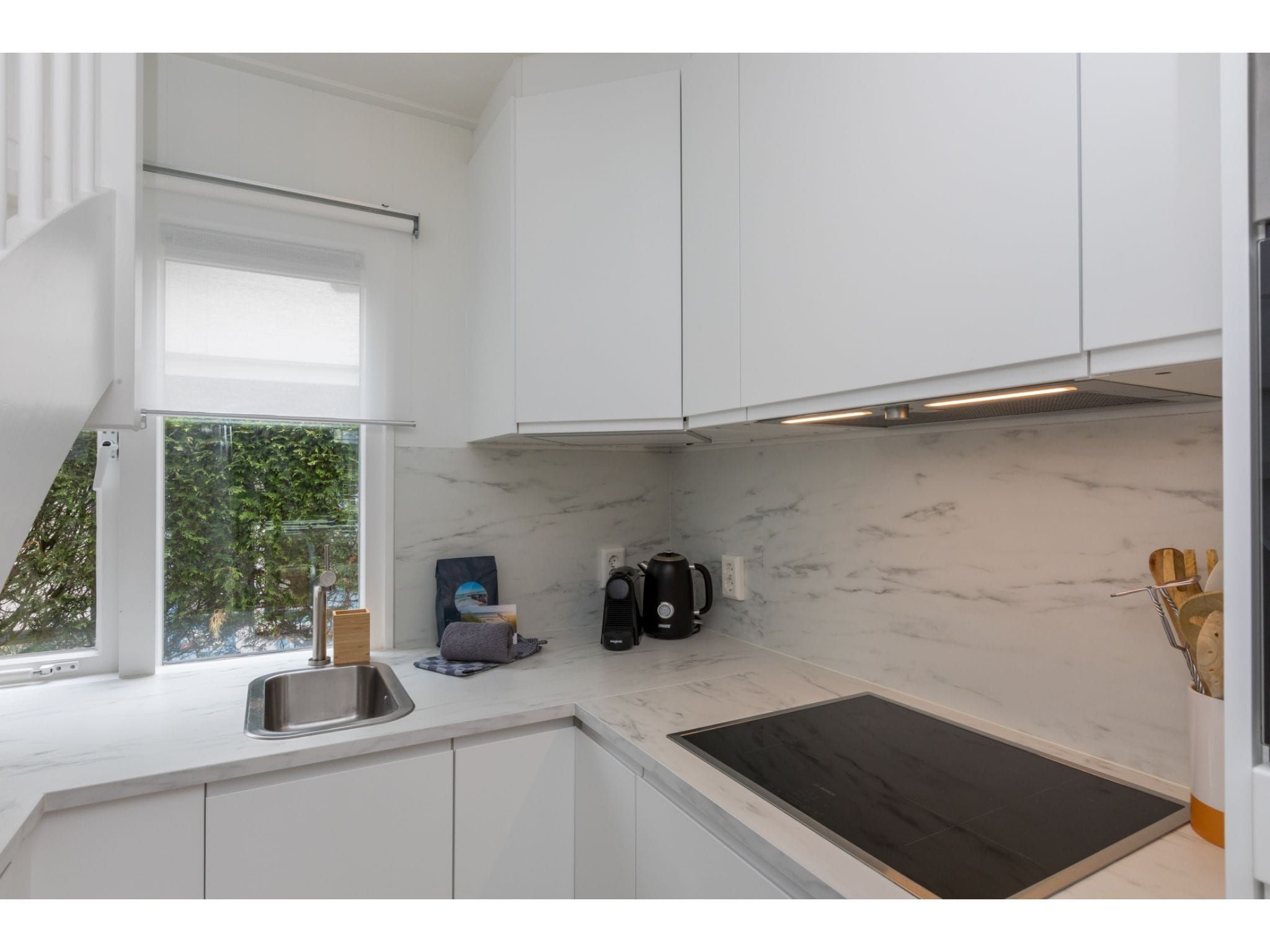 De keuken van Noordendolfer 2 huisje 51 in Zoutelande