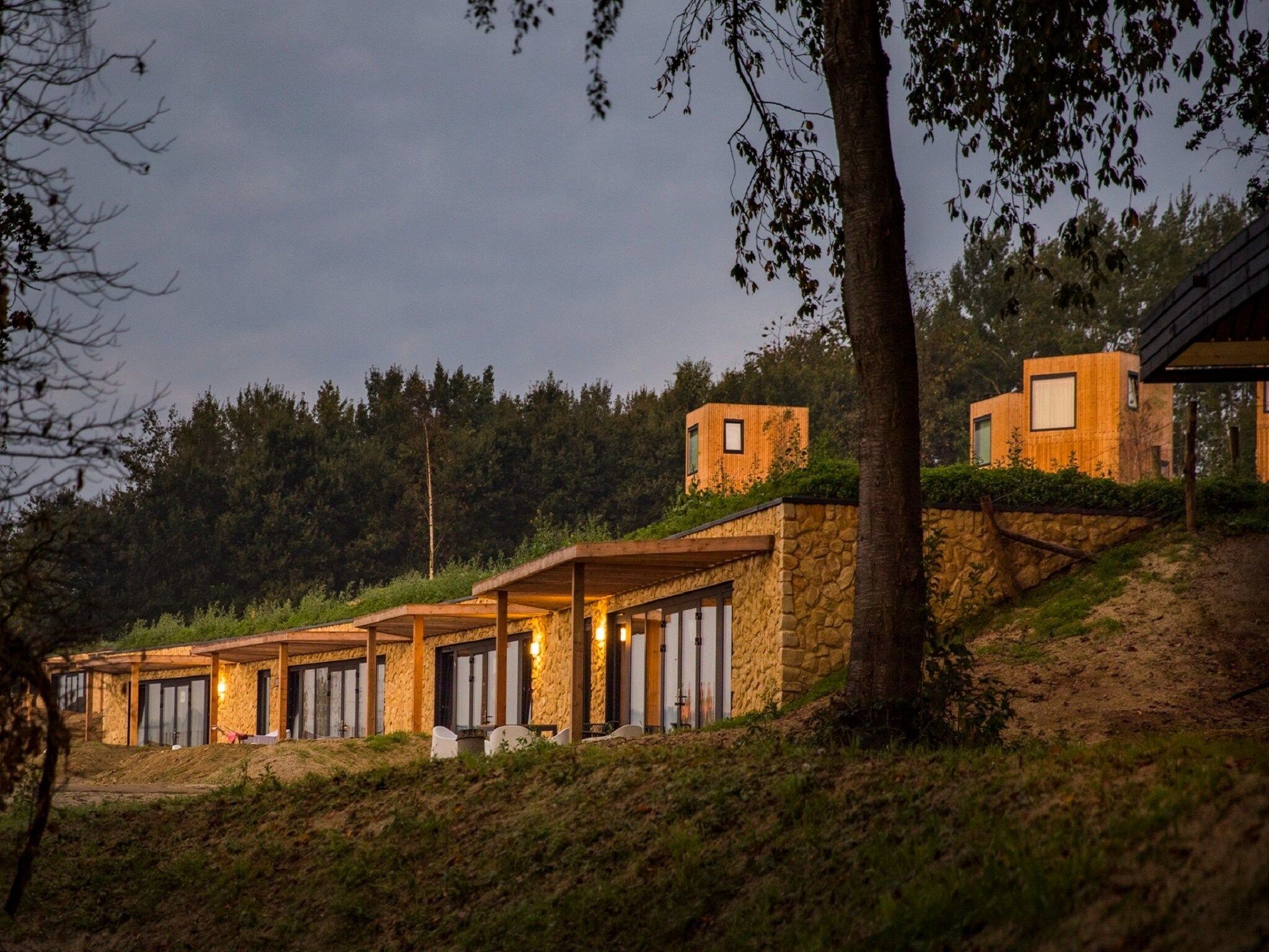 Parkfaciliteiten bij Resort Gulpen 7 in Gulpen