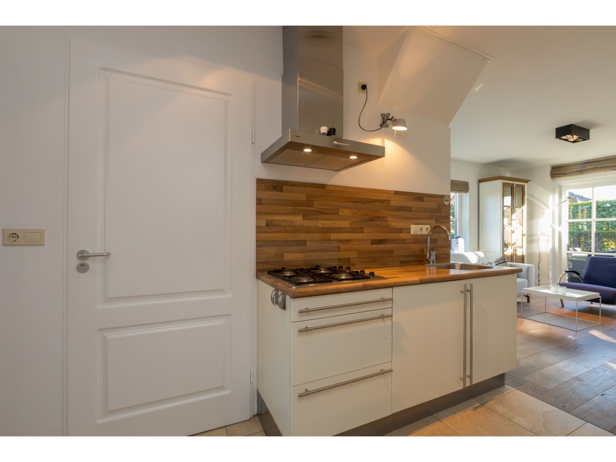 De keuken van Appartement - Borné  Zoutelande in Zoutelande