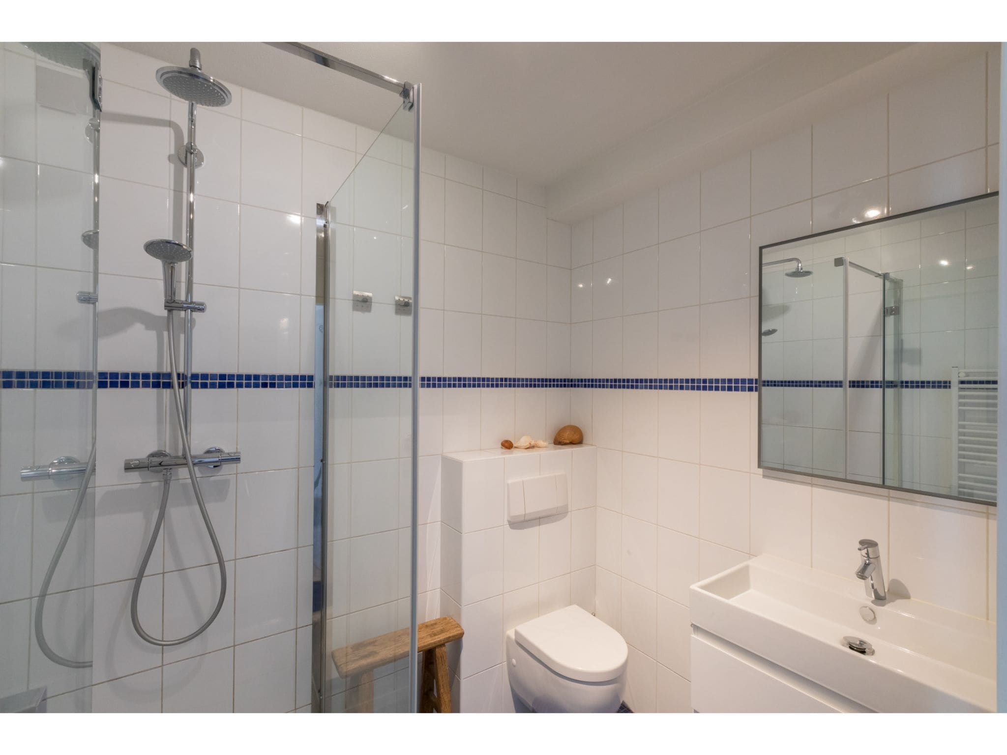 De badkamer van Appartement - Borné  Zoutelande in Zoutelande