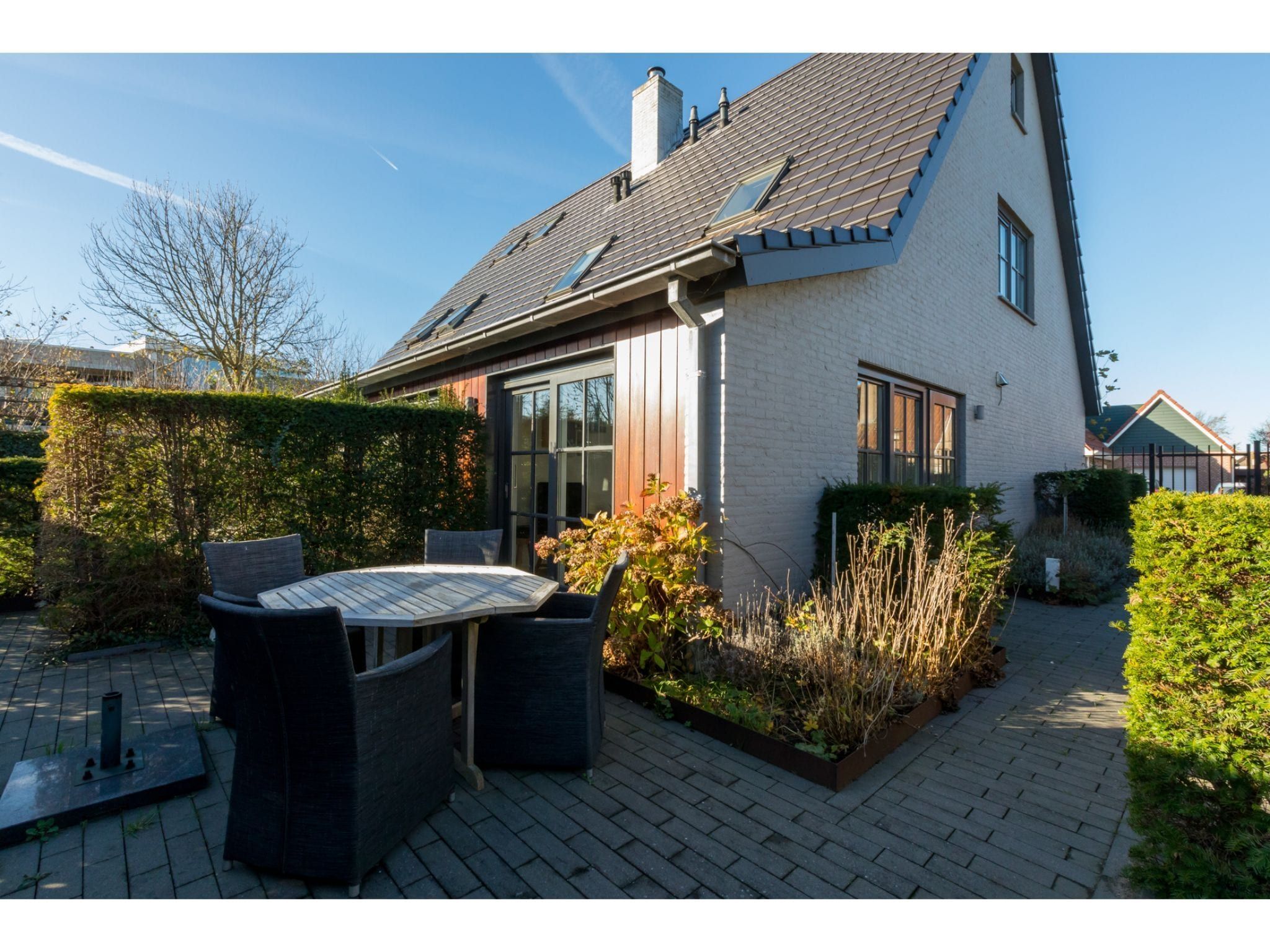 De tuin van Appartement - Borné  Zoutelande in Zoutelande