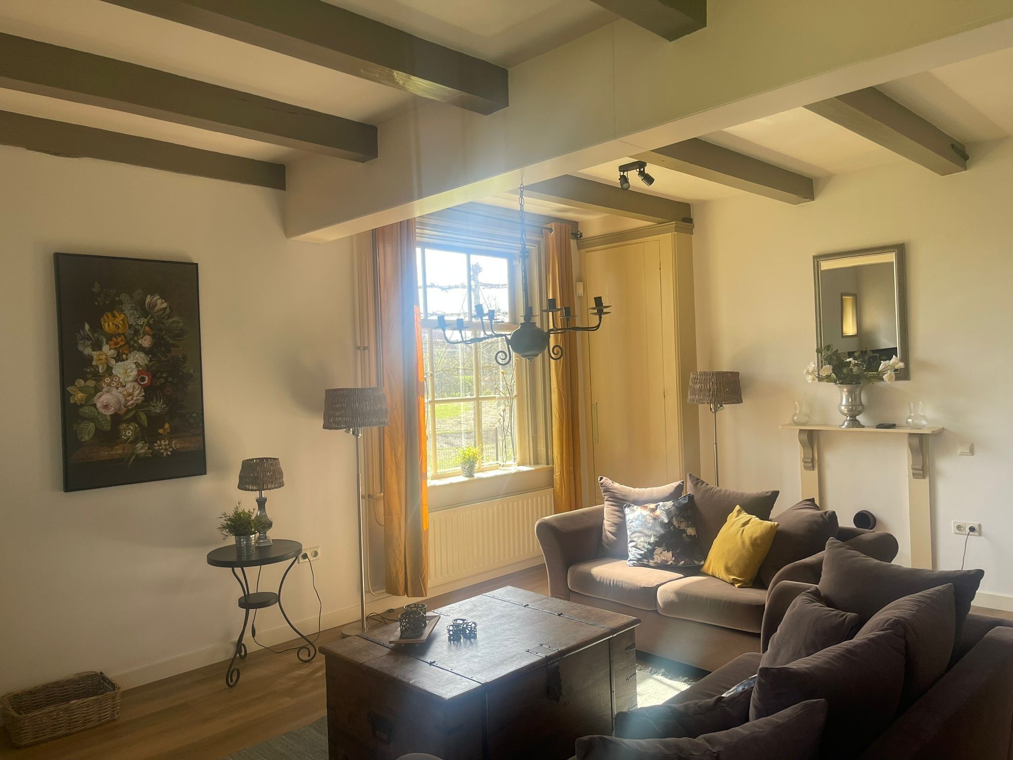 De woonkamer van Vakantiewoning - Oranjezon 4p in Vrouwenpolder