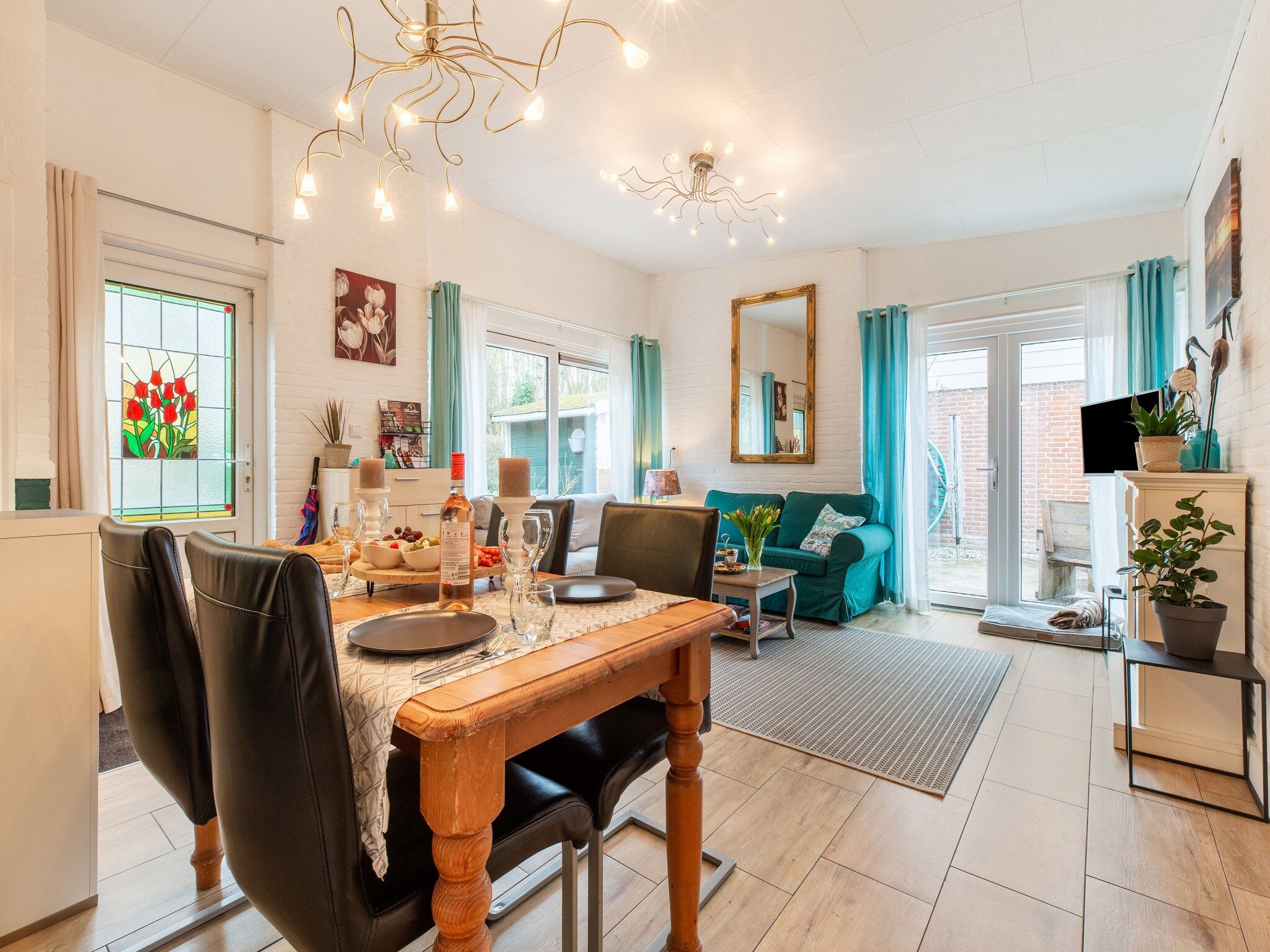 De eetkamer van De Tulp in Noordwijkerhout