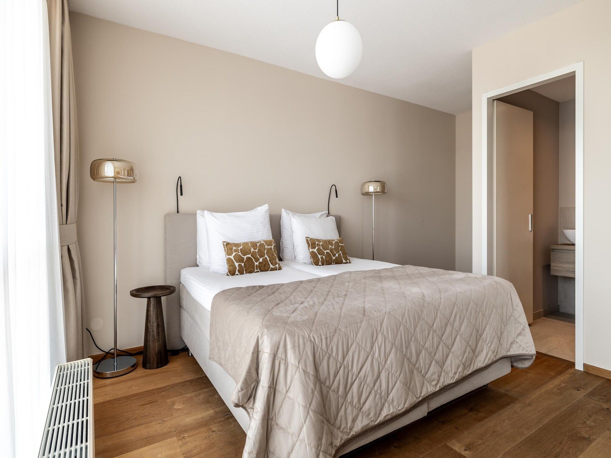 Een slaapkamer van Scheveningen Harbour 42A in Den Haag