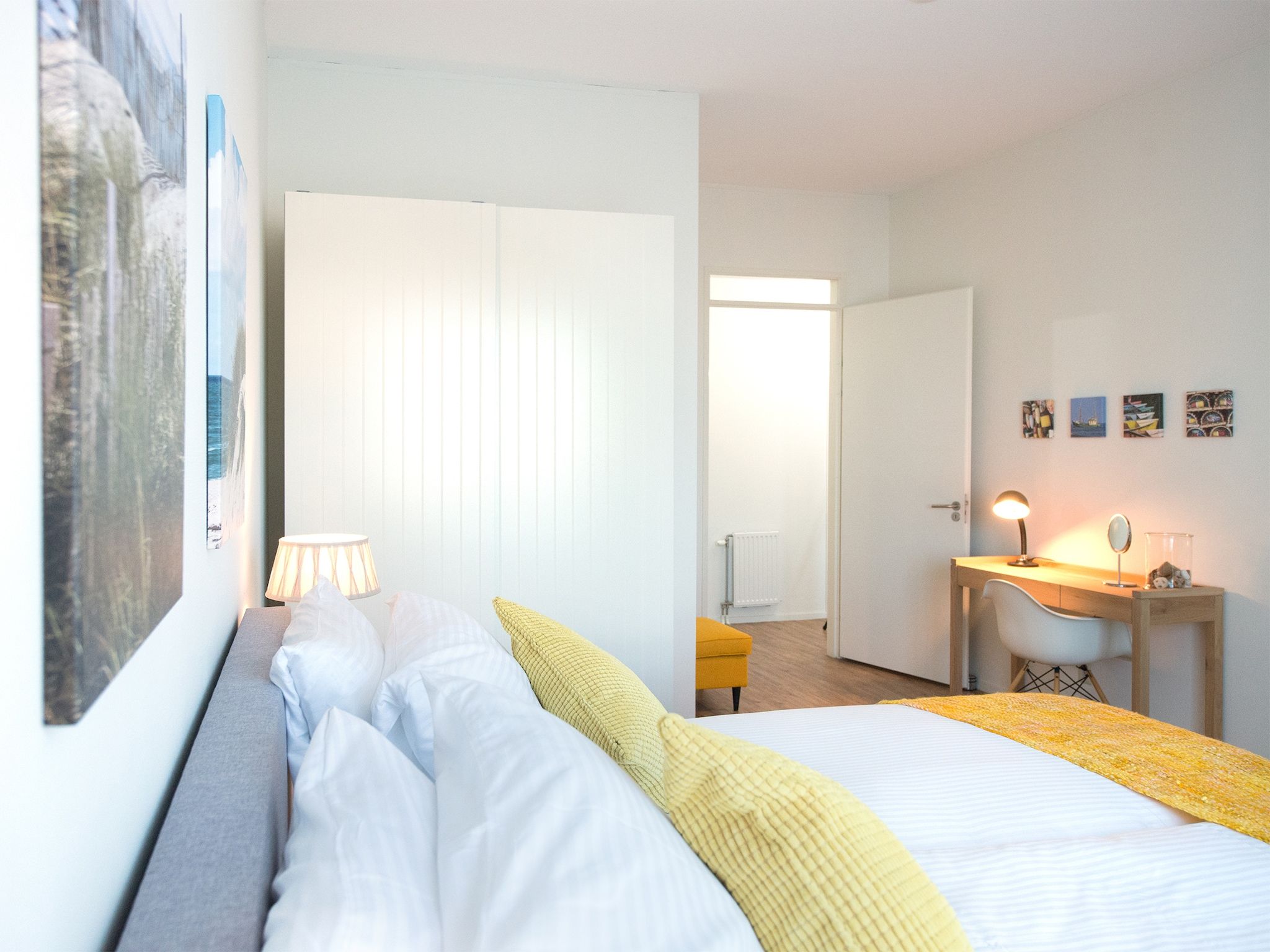 Een slaapkamer van Scheveningen Harbour 56D in Den Haag