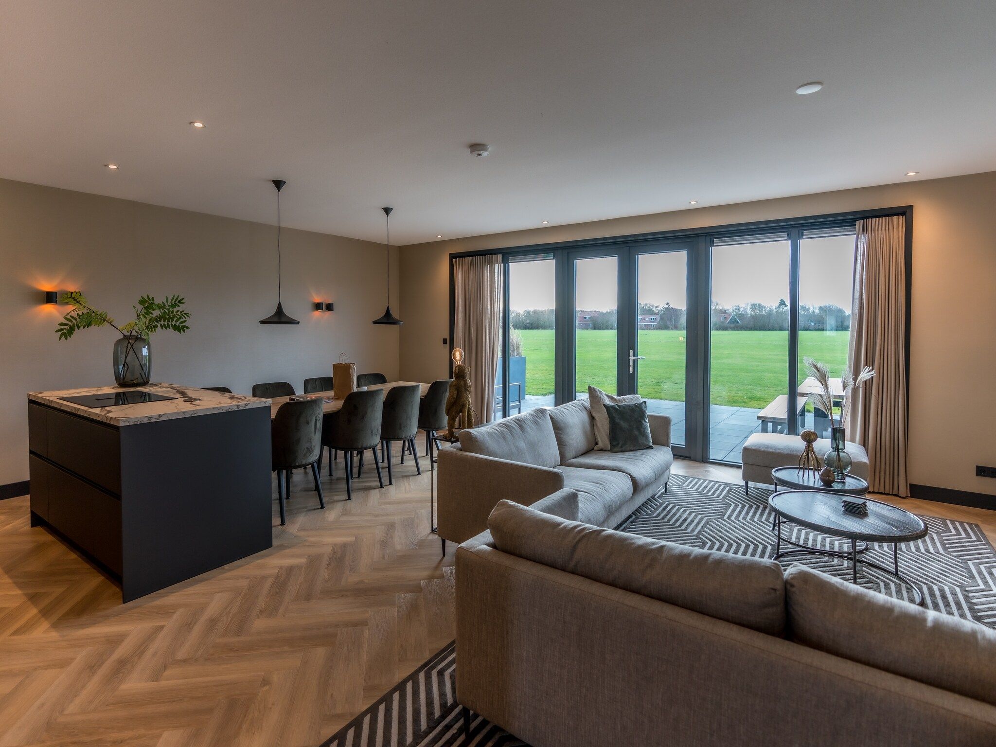De woonkamer van O-Princenhof A 8 persoons in De Cocksdorp