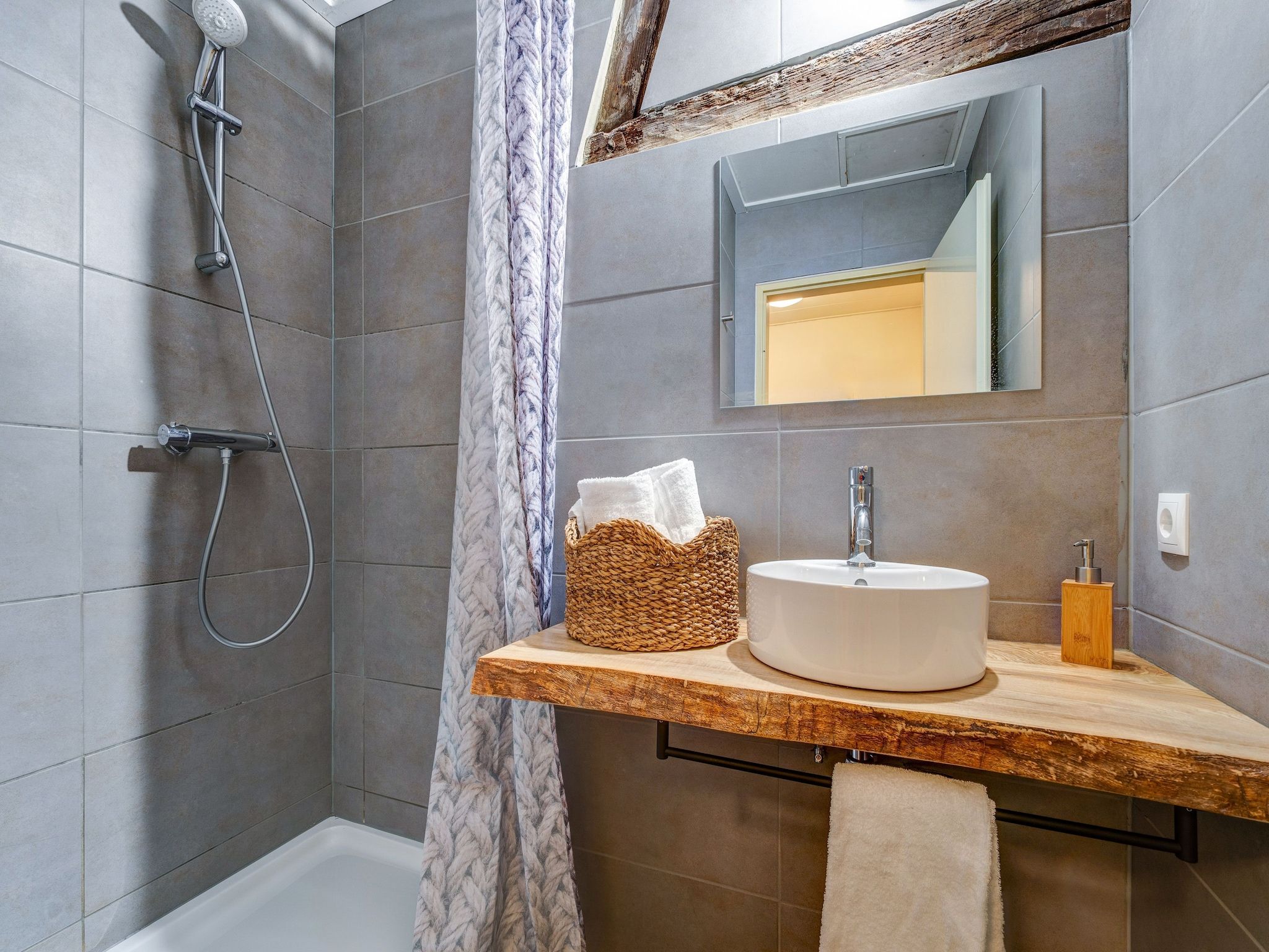 De badkamer van Valleyview Cottages - NR12 in Voerendaal